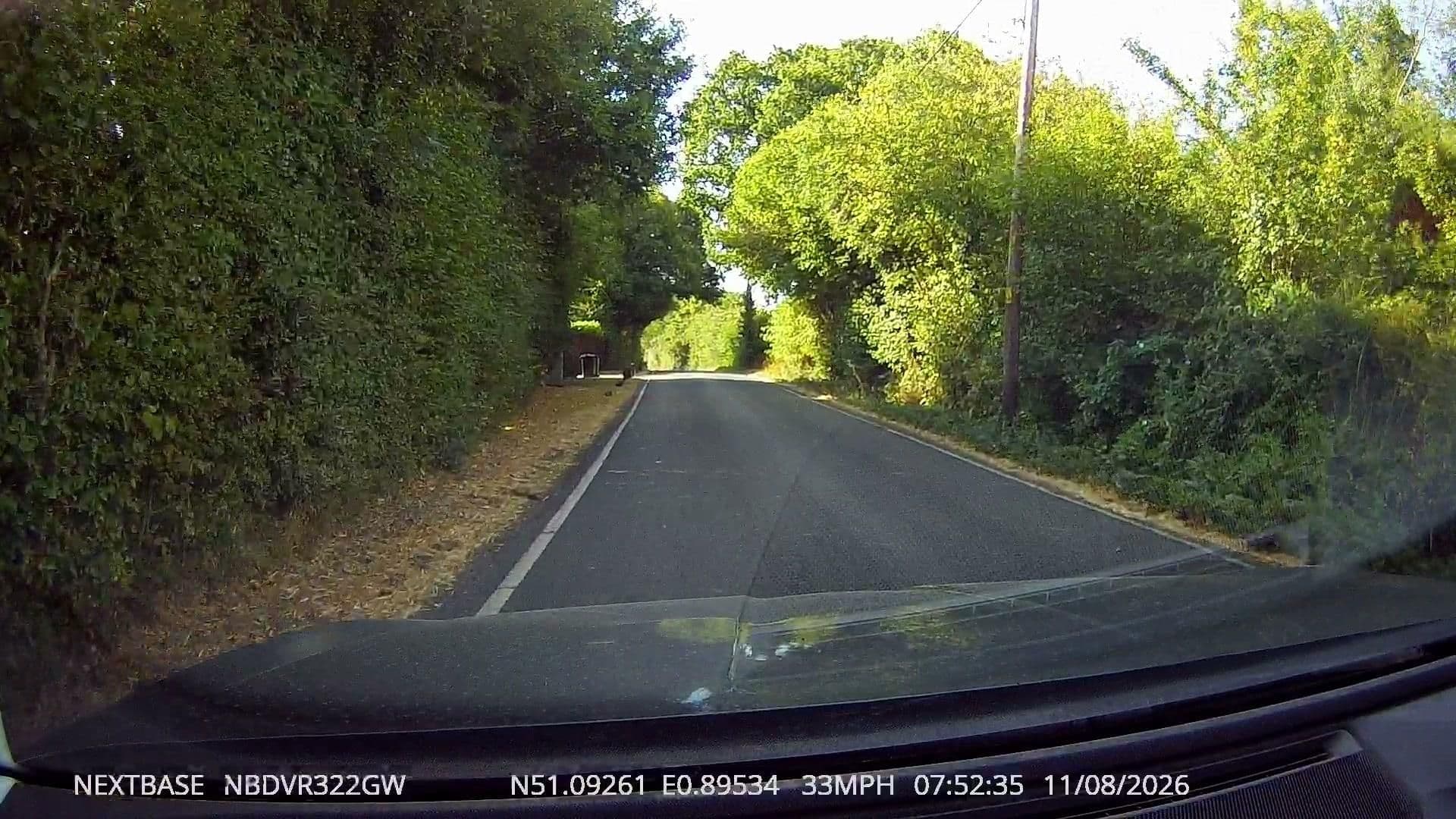 Street view near Willow Farm B & B, Shadoxhurst — © tallguy (CC BY-SA · Mapillary)
