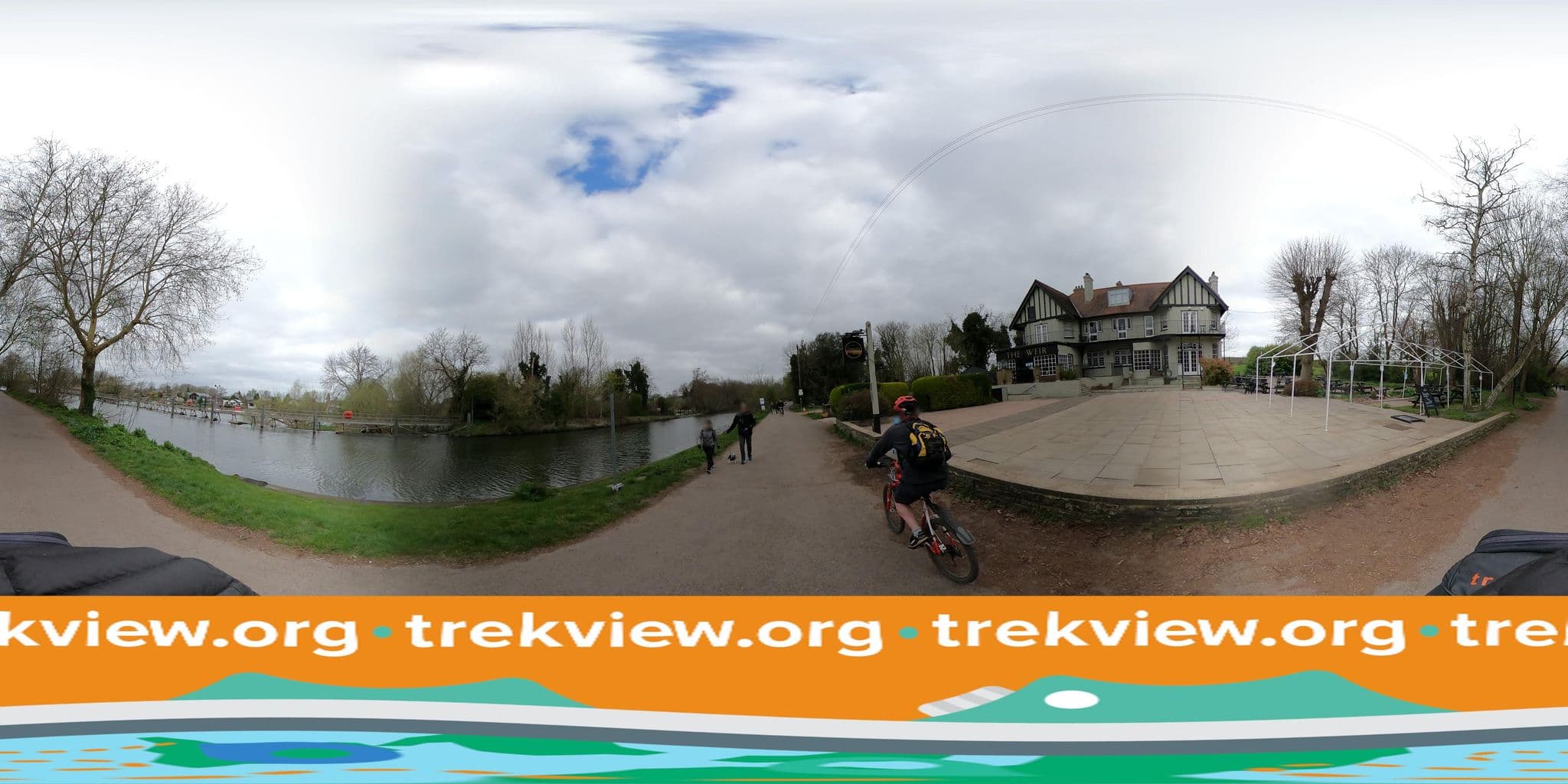 Street view near Weir Hotel, Sunbury-on-Thames — © trekviewed (CC BY-SA · Mapillary)