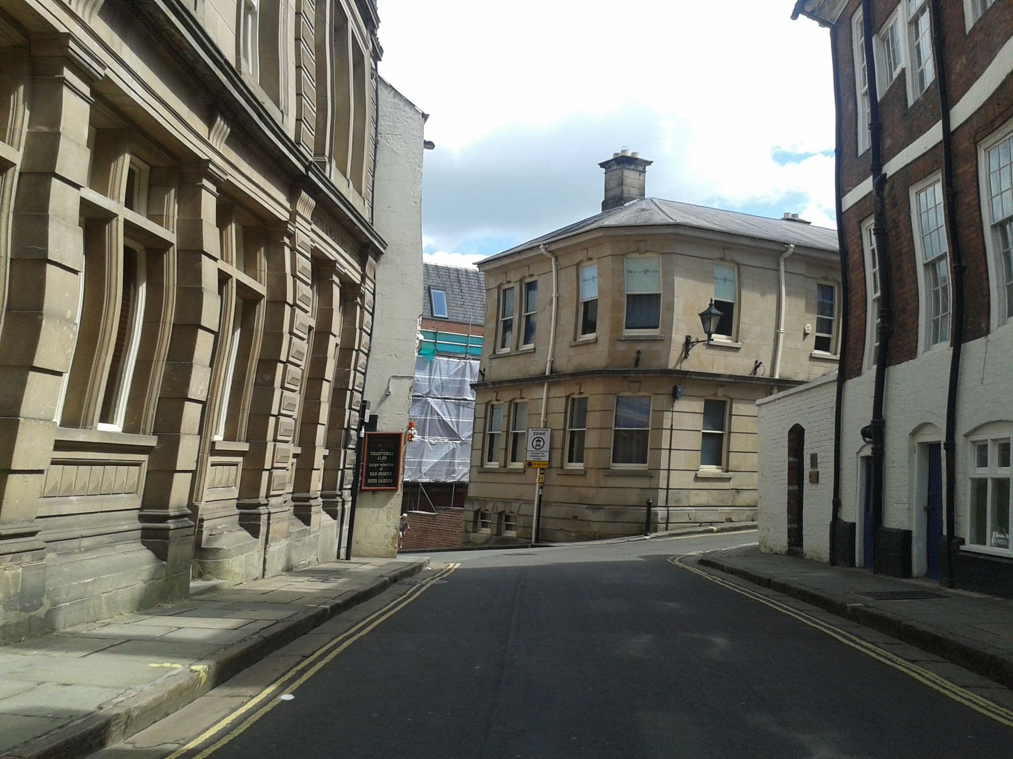 Street view near The Gerald Aoife Hotel, Shrewsbury — © cyclestreets (CC BY-SA · Mapillary)