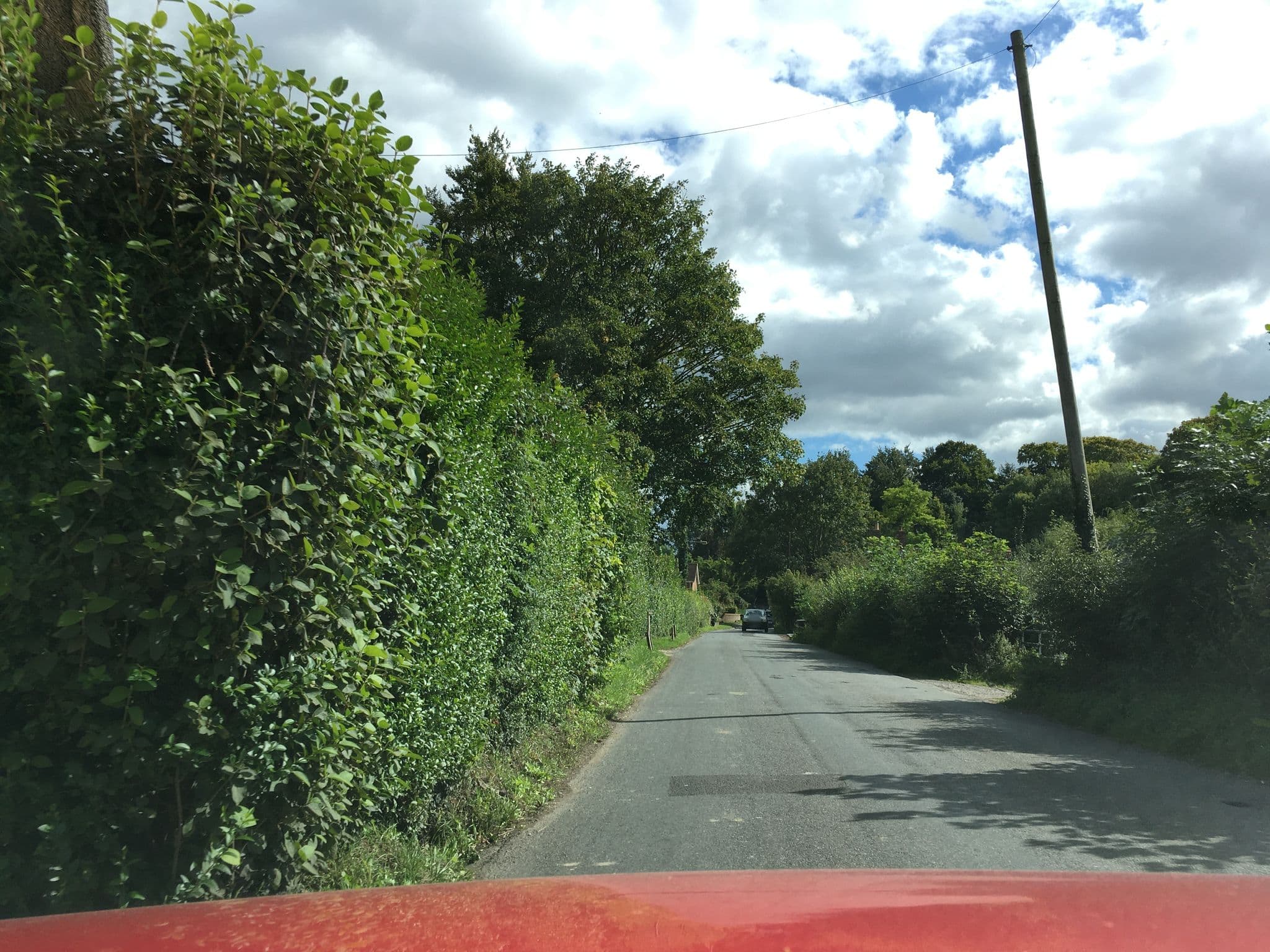 Street view near Drovers Barn, Shrewton — © southglos (CC BY-SA · Mapillary)