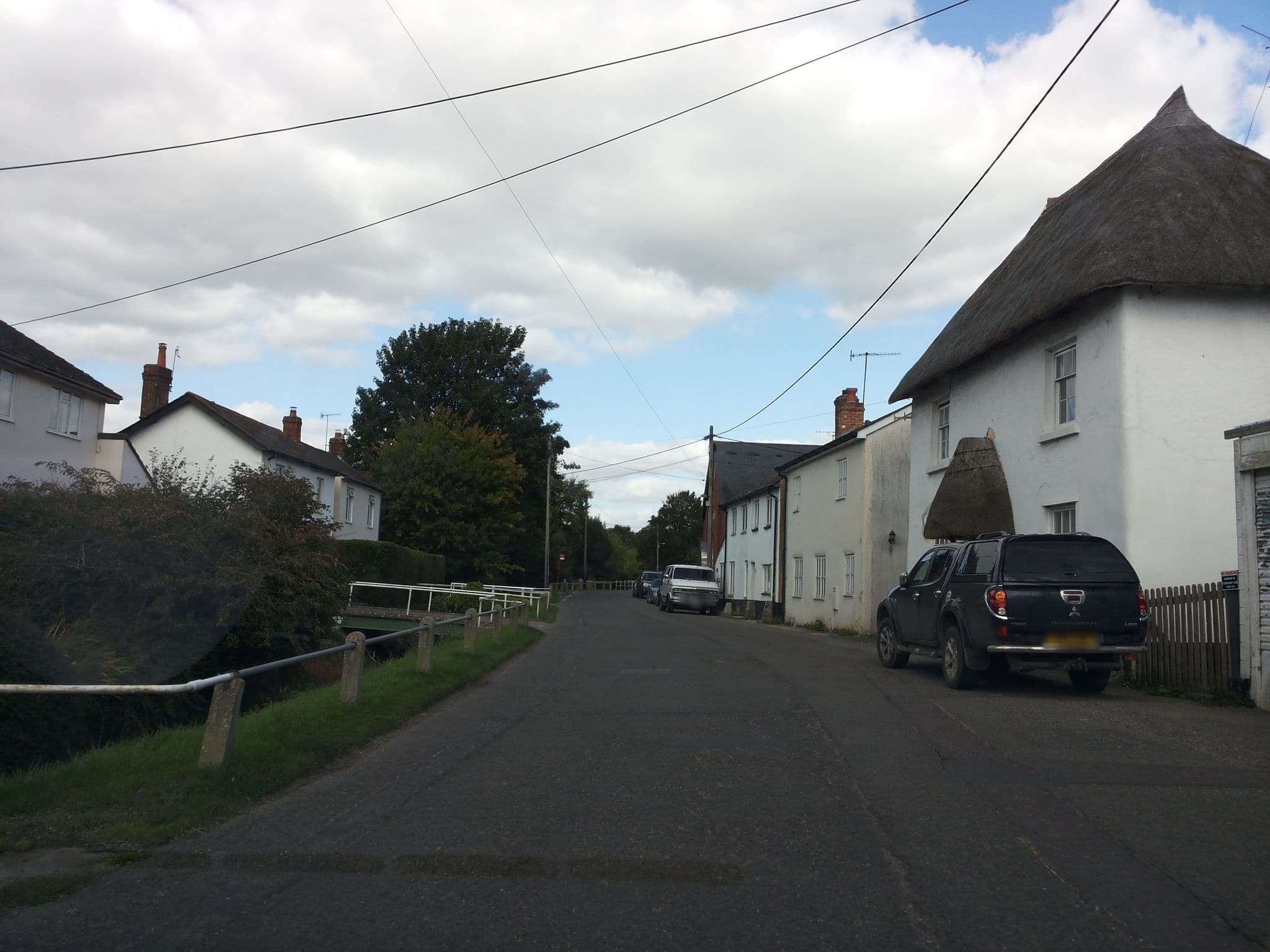 Street view near Salisbury Garden Apartment 3 beds 2 baths, Shrewton — © endszbrxns (CC BY-SA · Mapillary)