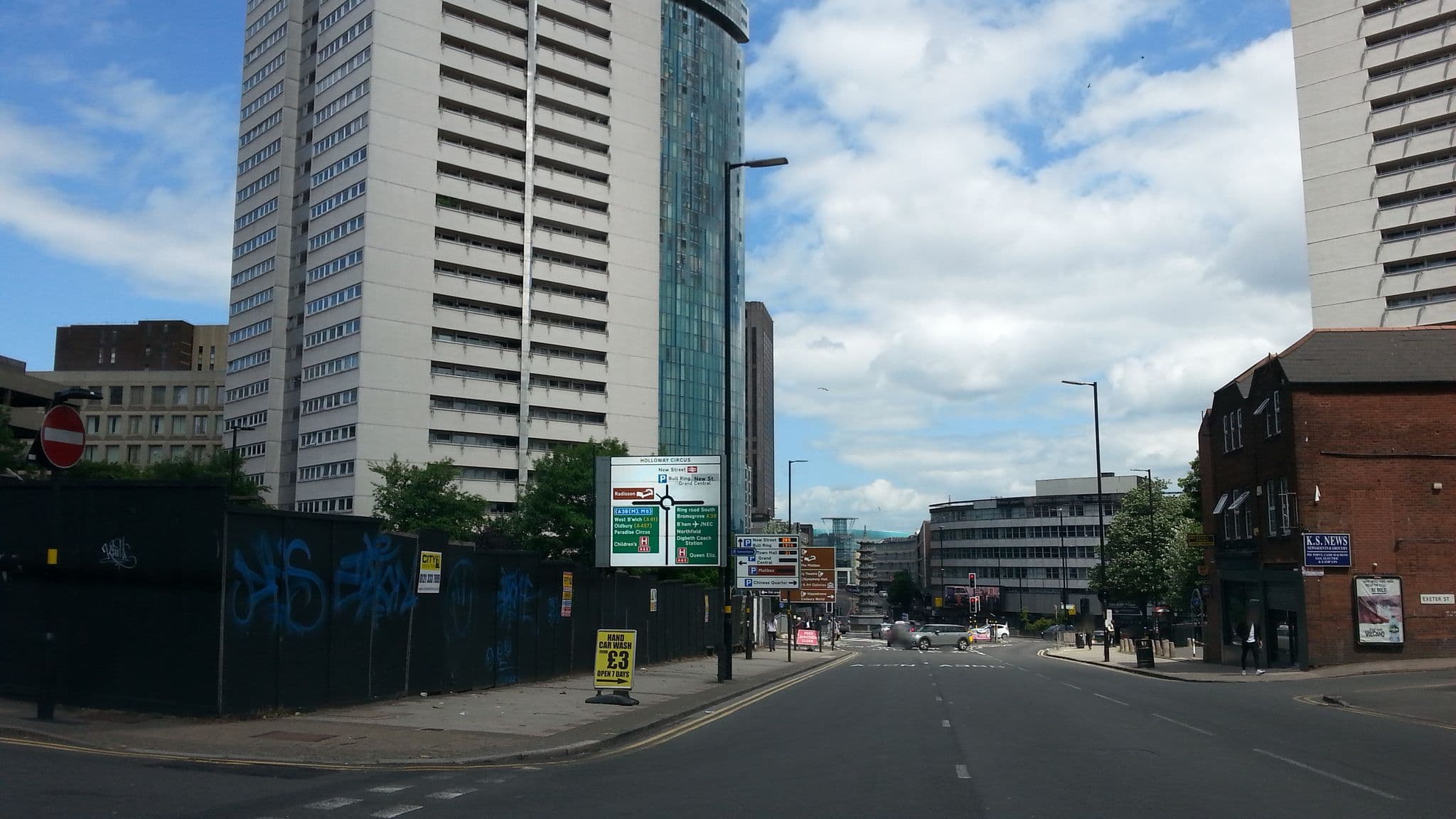 Street view near Hotel Holloway, Birmingham