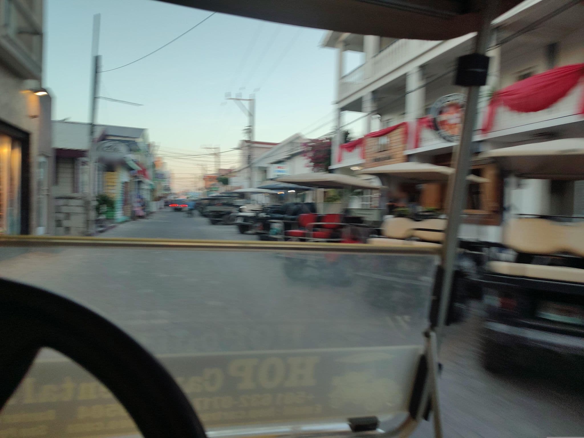 Street view near San Pedro Holiday Hotel, San Pedro — © charlieplett (CC BY-SA · Mapillary)