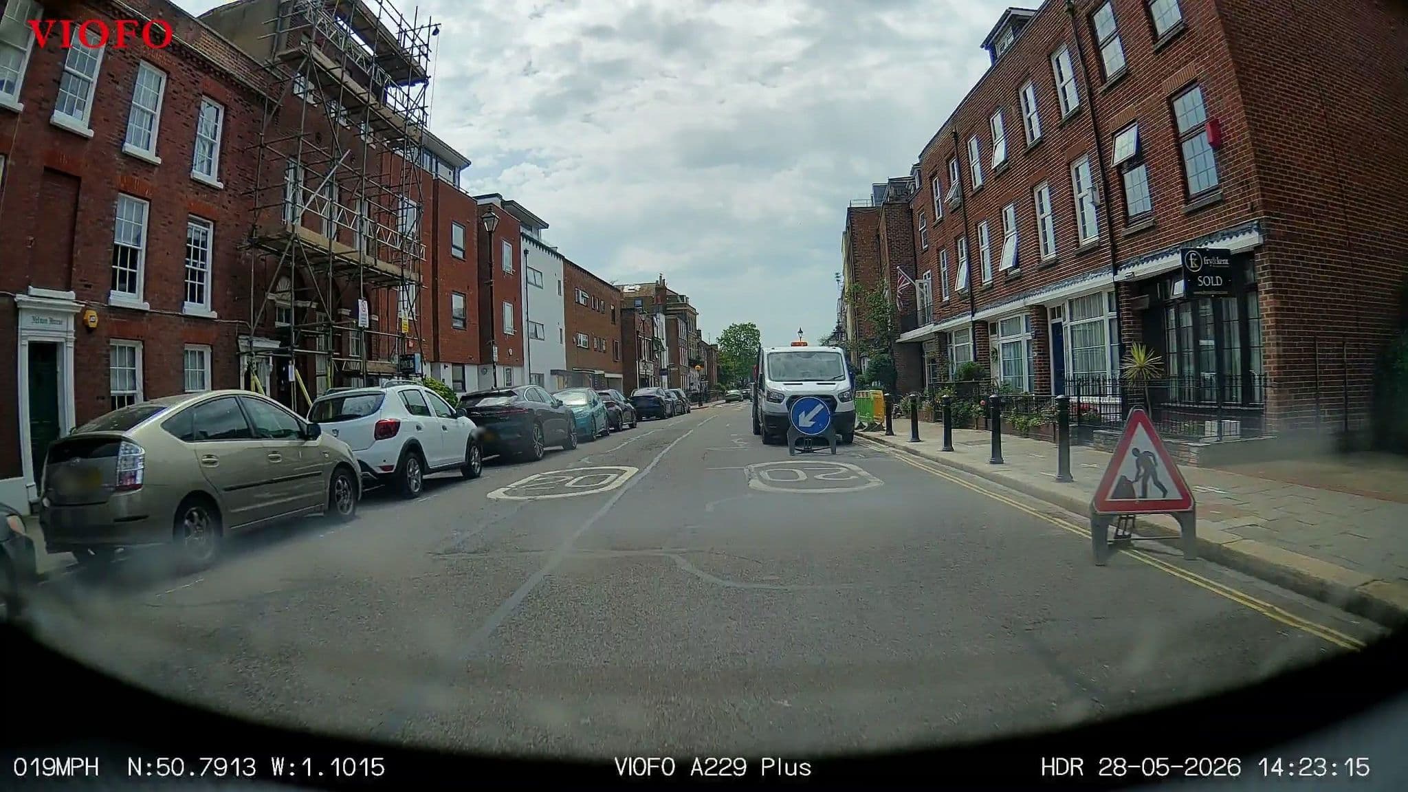 Street view near Ye Spotted Dogge, Portsmouth — © RyanBush (CC BY-SA · Mapillary)