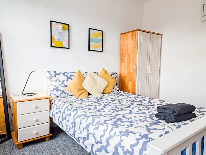 Central Southsea Guest House, Southsea