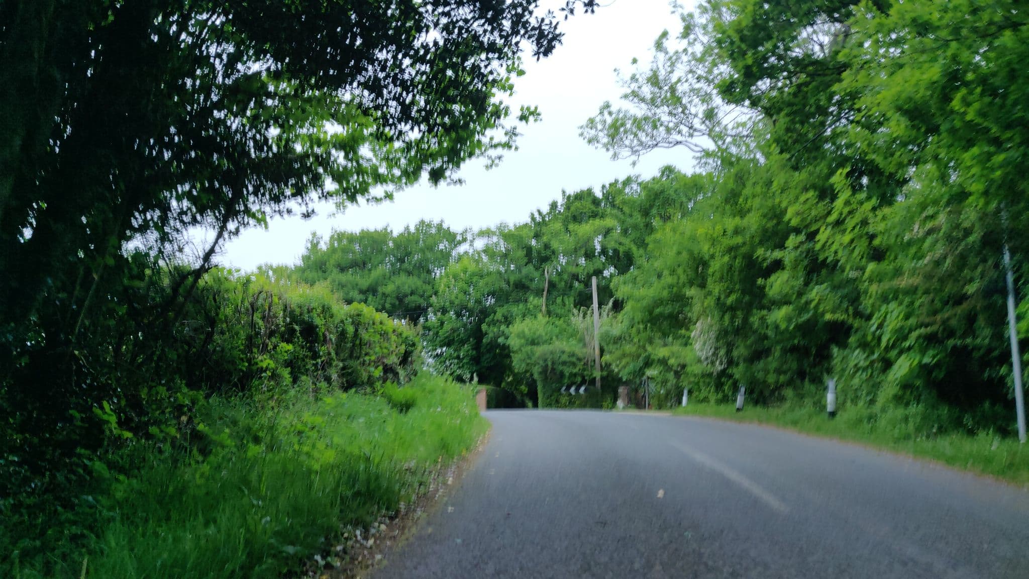 Street view near Meadow House, Southwater — © matt_ellery (CC BY-SA · Mapillary)
