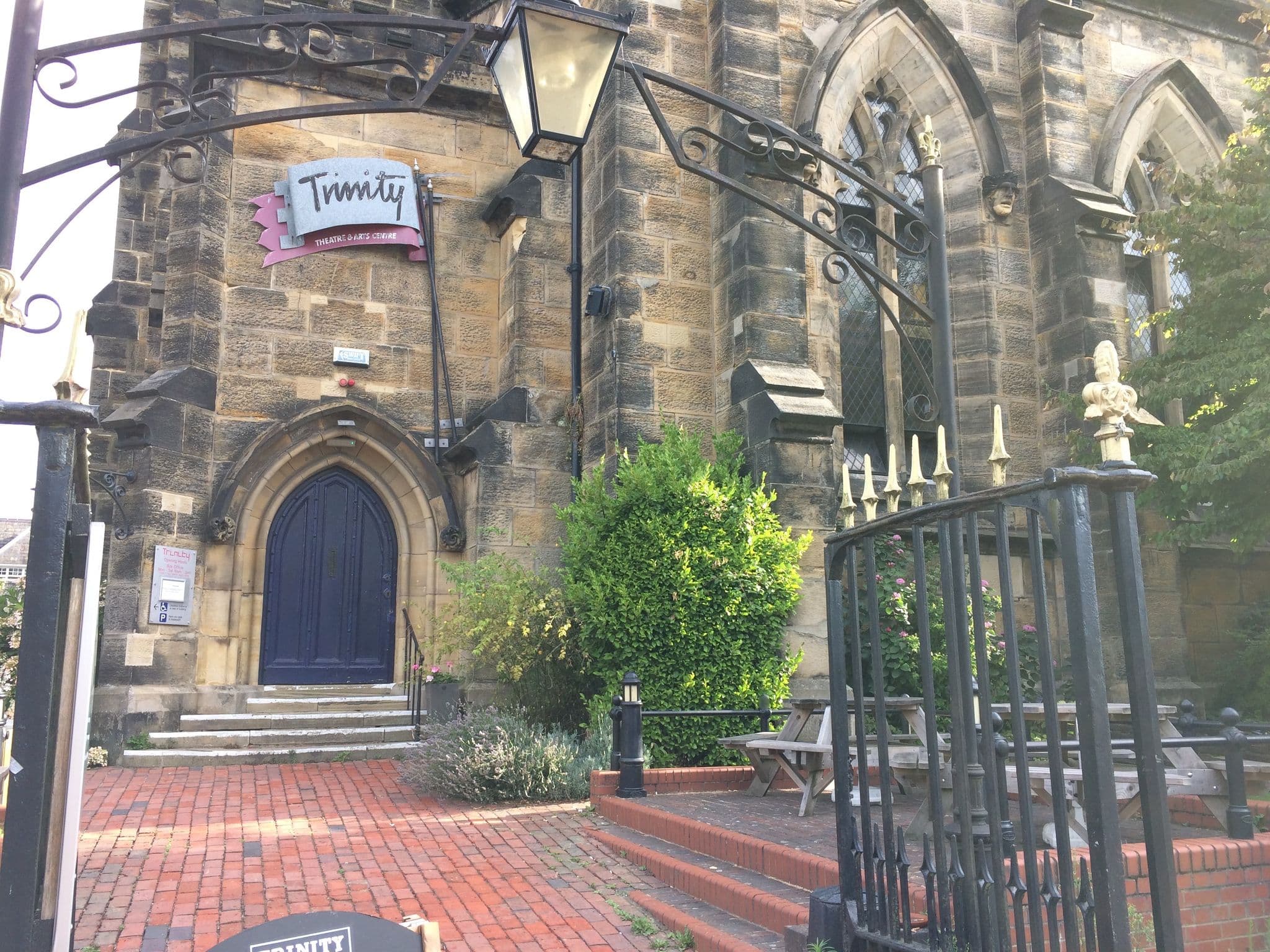 Street view near Luxury Penthouse w/ Balcony | 2x Free Parking | 3 minutes to Mainline Station, Royal Tunbridge Wells — © EstSsxKt (CC BY-SA · Mapillary)