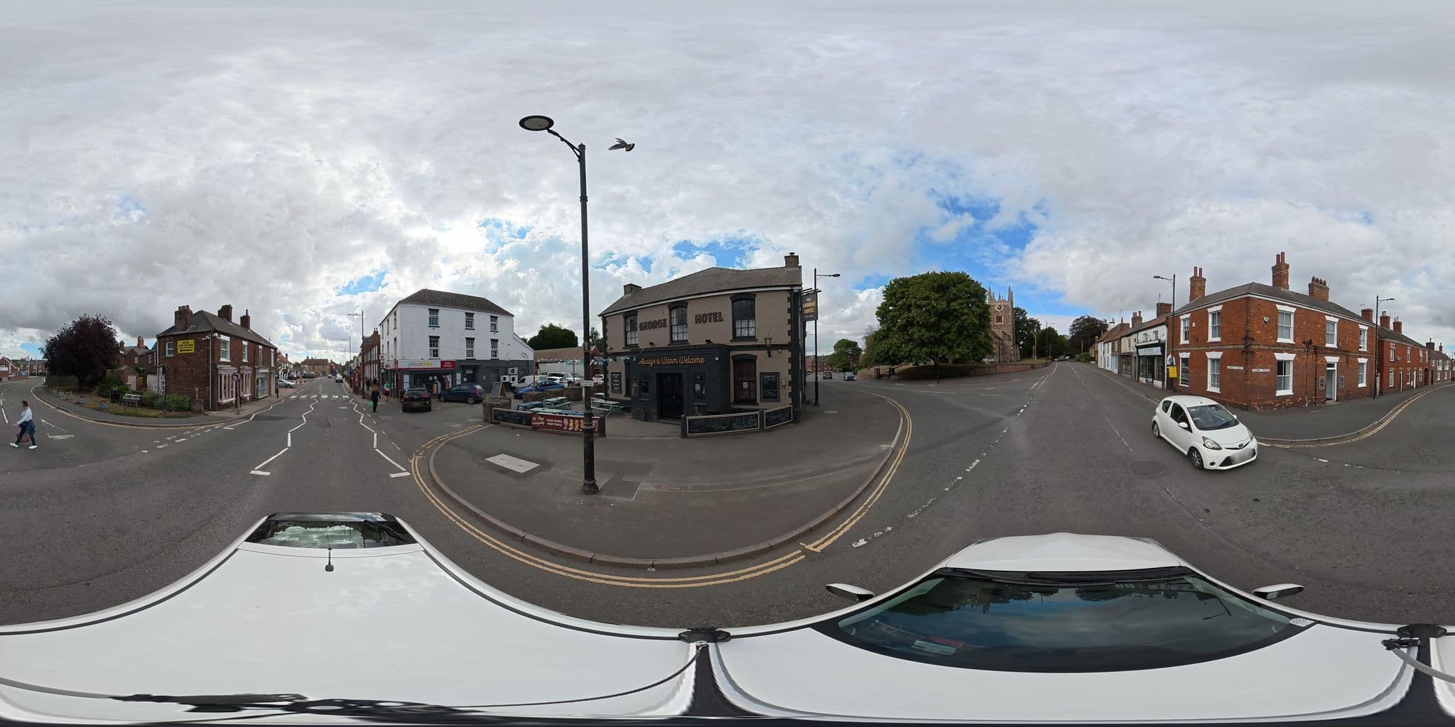 Street view near George Hotel, Spilsby — © osmplus_org (CC BY-SA · Mapillary)