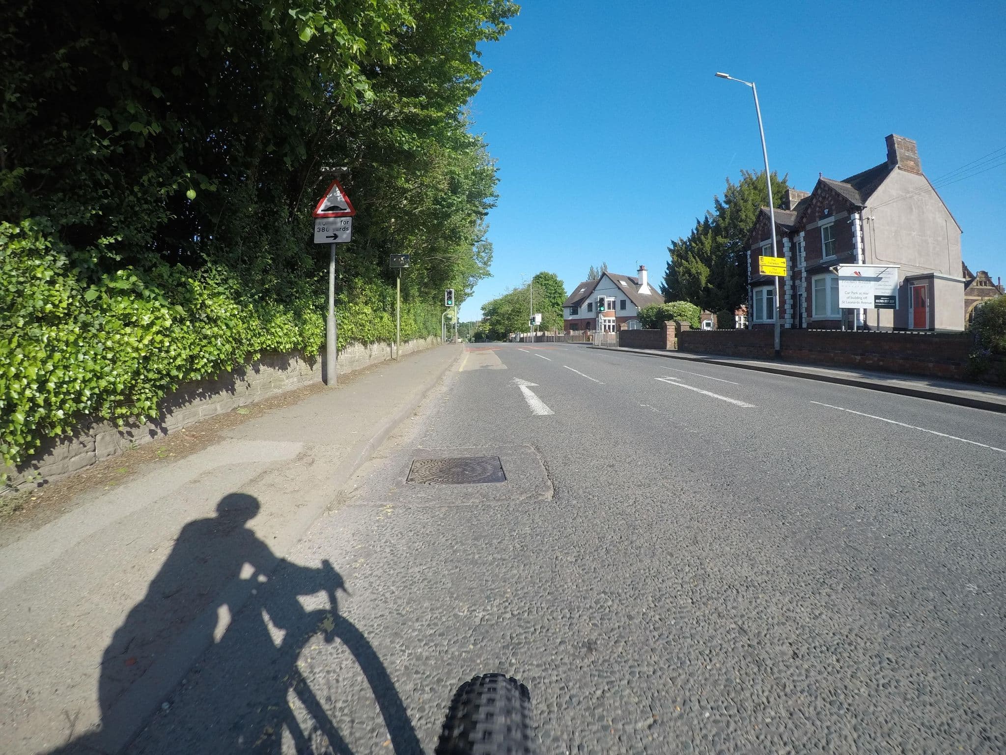 Street view near Abbey Hotel, Stafford — © mfk (CC BY-SA · Mapillary)