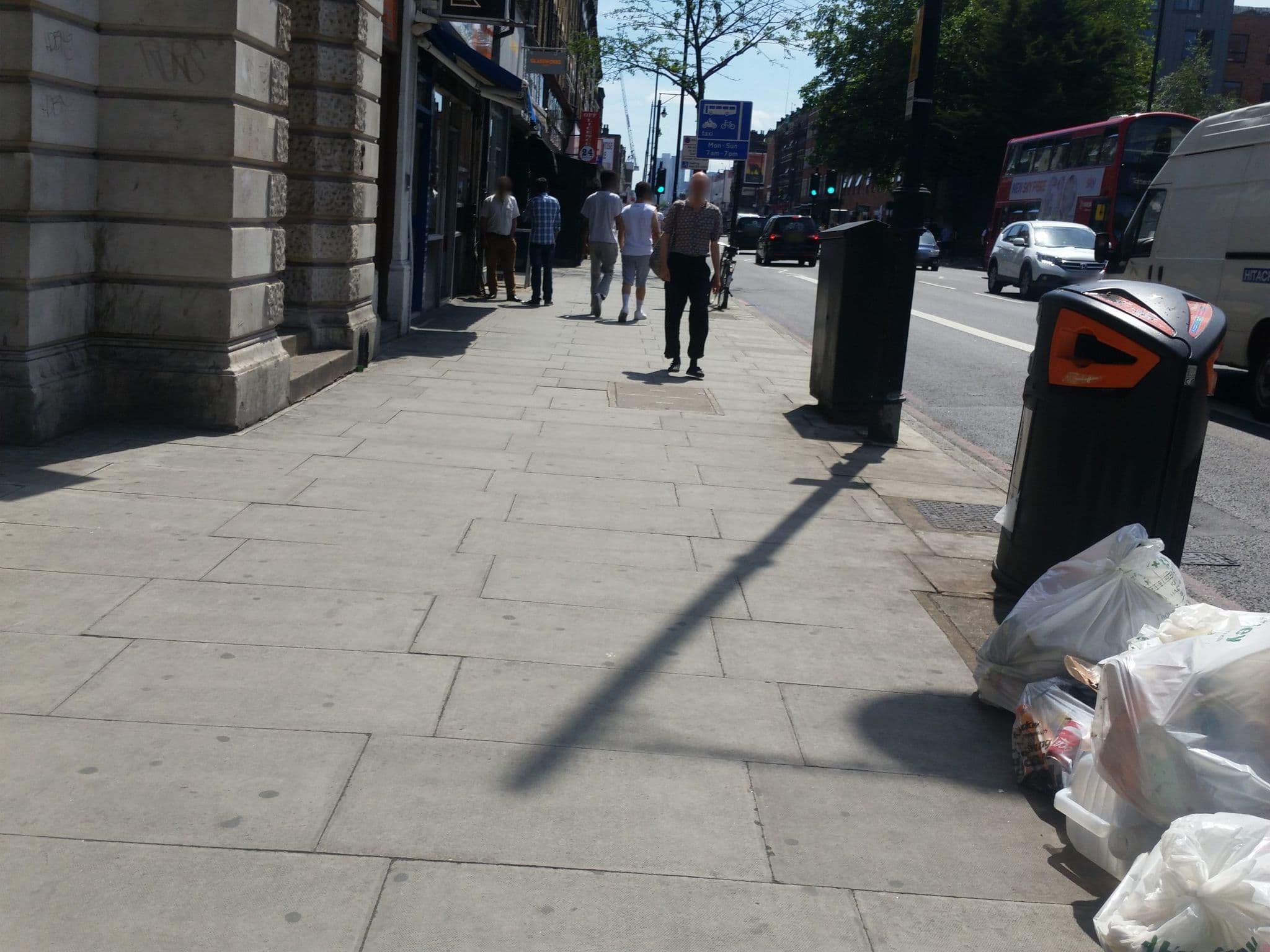 Street view near Hotel, Canonbury — © matth81 (CC BY-SA · Mapillary)