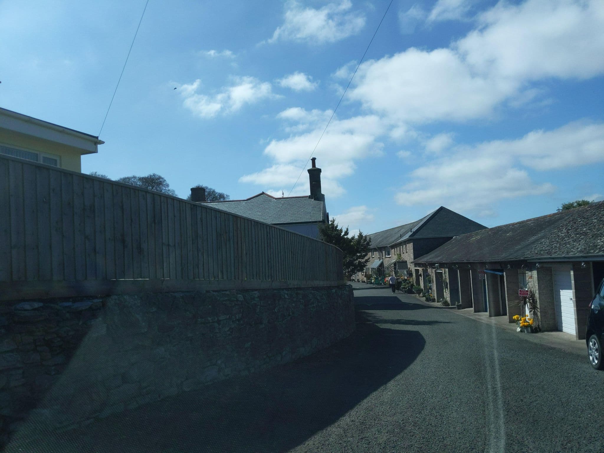 Street view near Galmpton Farmhouse Bed and Breakfast, Brixham — © WaggyDog (CC BY-SA · Mapillary)