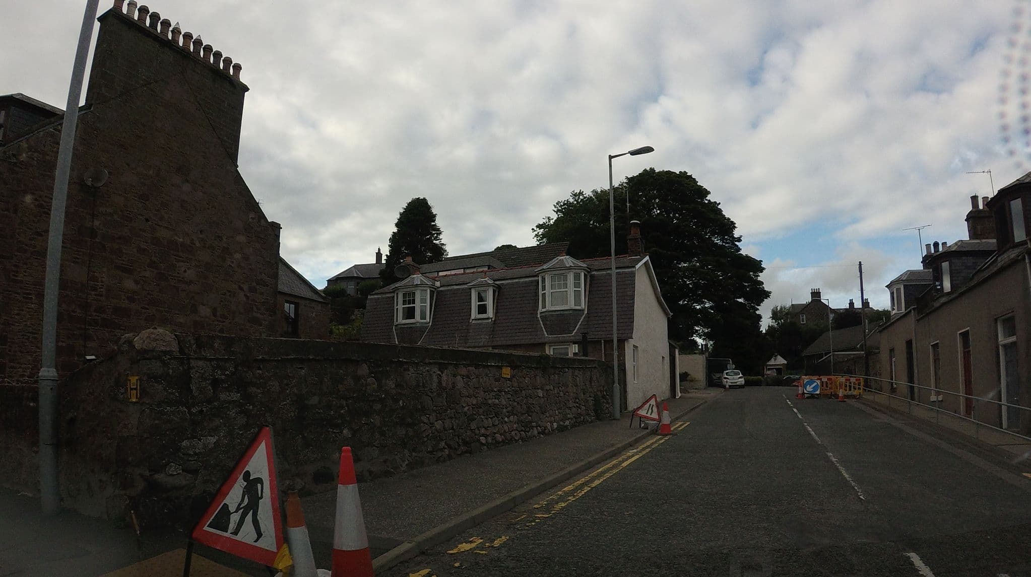 Street view near Braemar Guest House, Stonehaven — © hobgoblin (CC BY-SA · Mapillary)