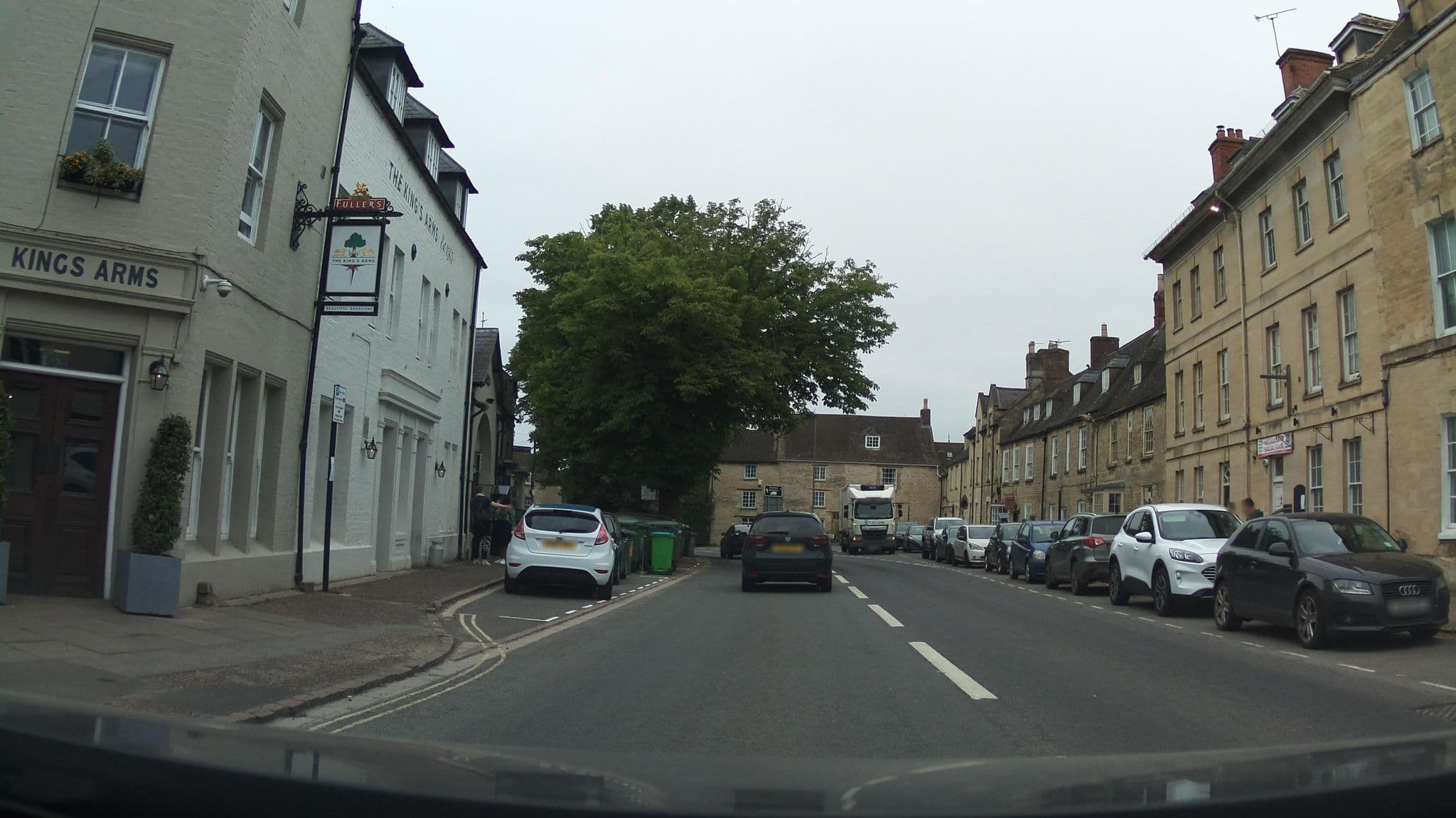 Street view near The King's Arms, Woodstock, Woodstock — © southglos (CC BY-SA · Mapillary)