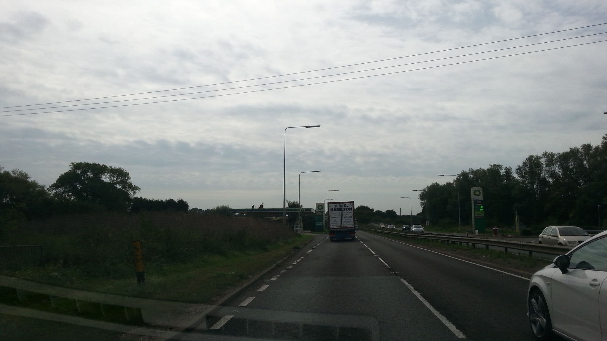 Street view near Brookside Lodge, Stotfold — © adam2 (CC BY-SA · Mapillary)