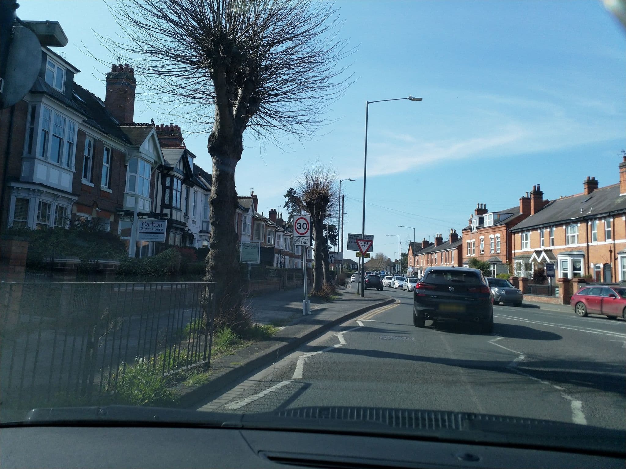 Street view near Carlton guesthouse, Stratford-upon-Avon — © laye (CC BY-SA · Mapillary)