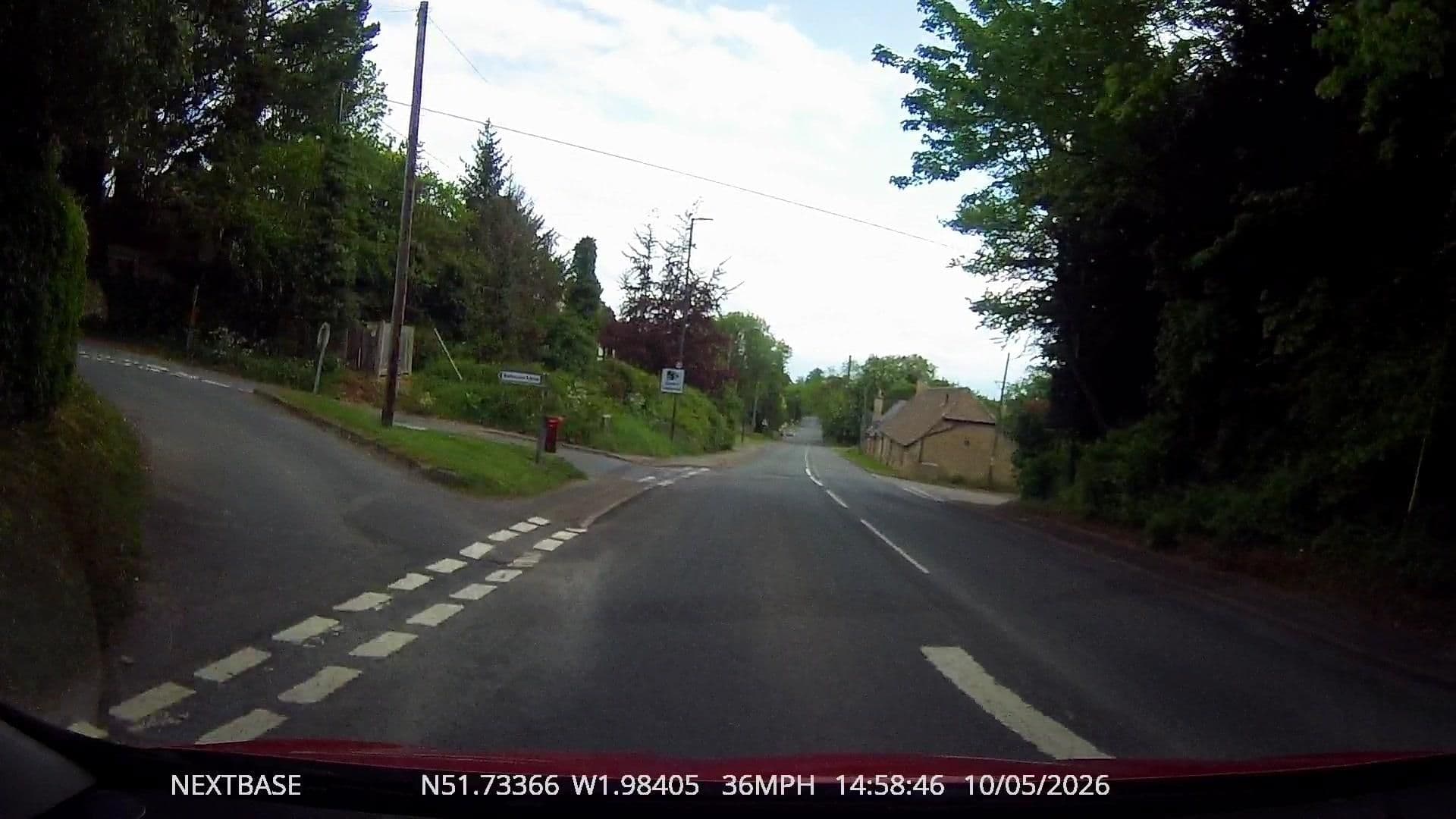 Street view near Pippas Cottage, Stratton — © OrangeHurst97 (CC BY-SA · Mapillary)