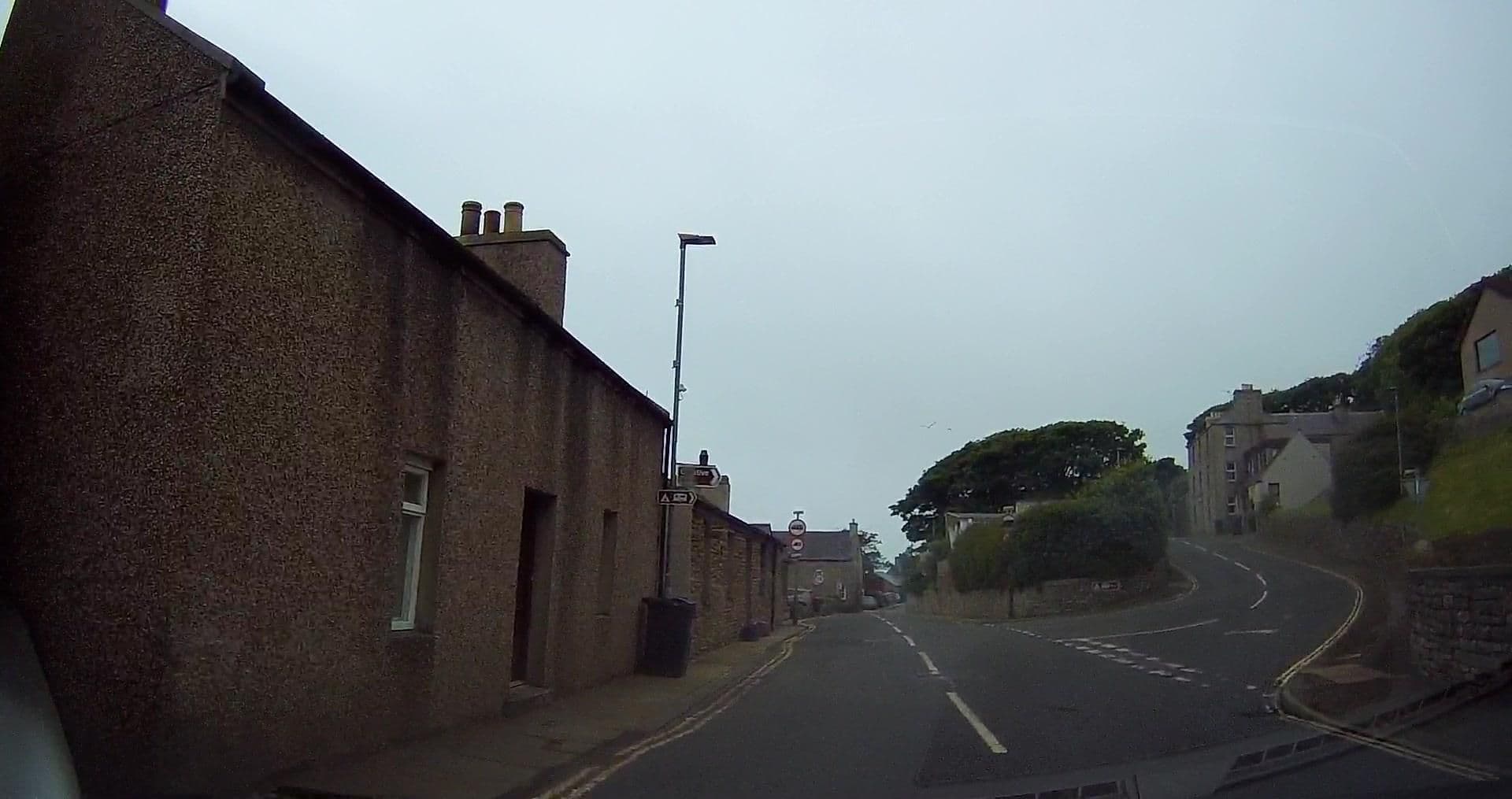 Street view near Hamnavoe Hostel, Stromness — © tallguy (CC BY-SA · Mapillary)