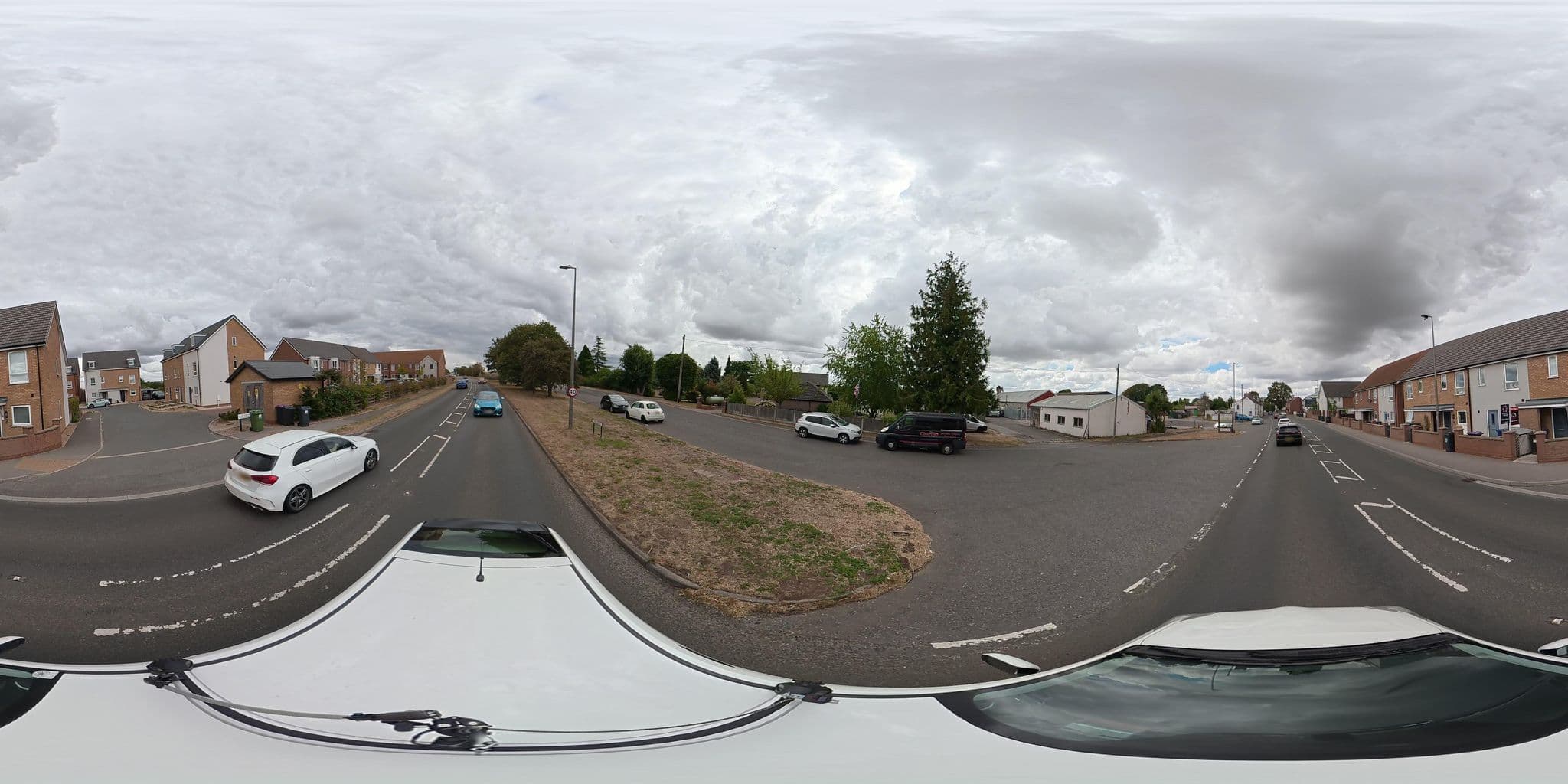 Street view near George Hotel, Sudbrooke — © osmplus_org (CC BY-SA · Mapillary)
