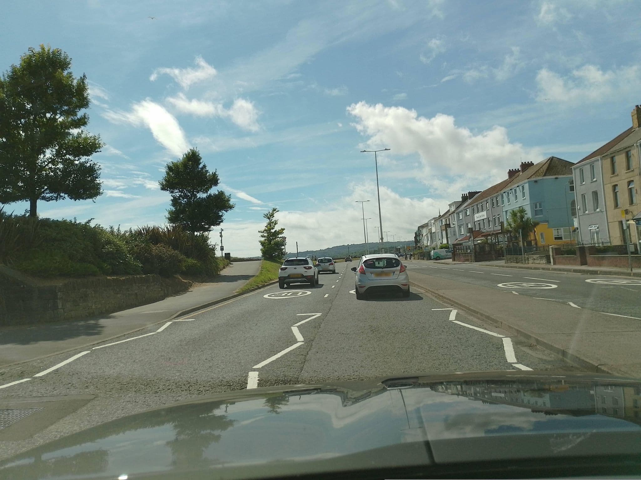 Street view near Sandpiper, Swansea — © laye (CC BY-SA · Mapillary)