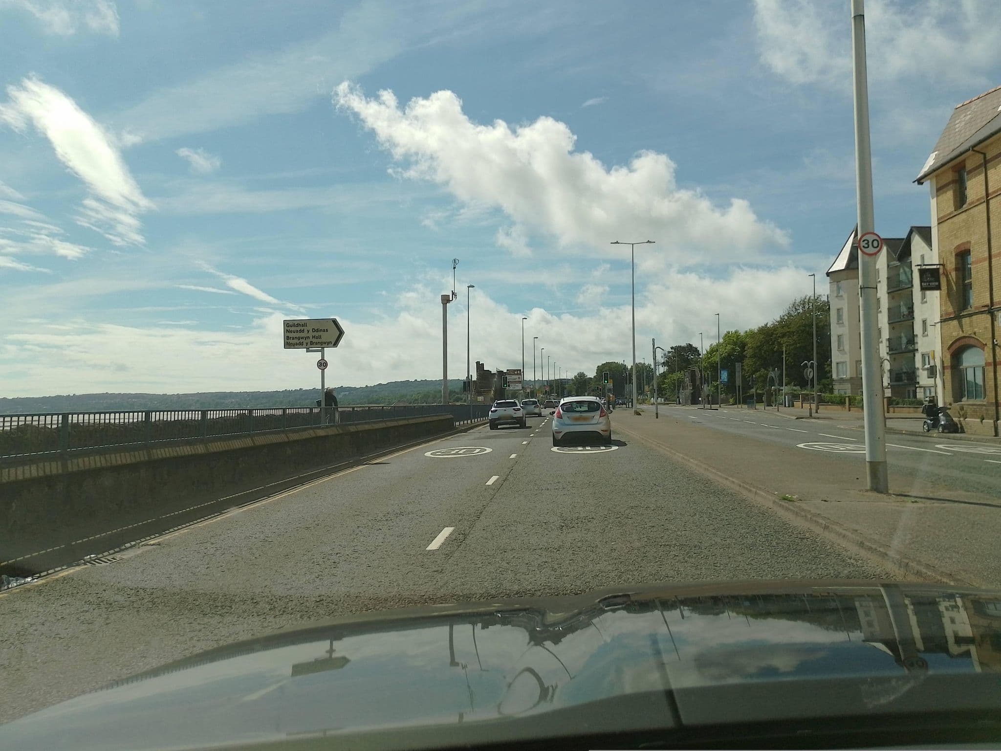 Street view near Devon View Hotel, Swansea — © laye (CC BY-SA · Mapillary)