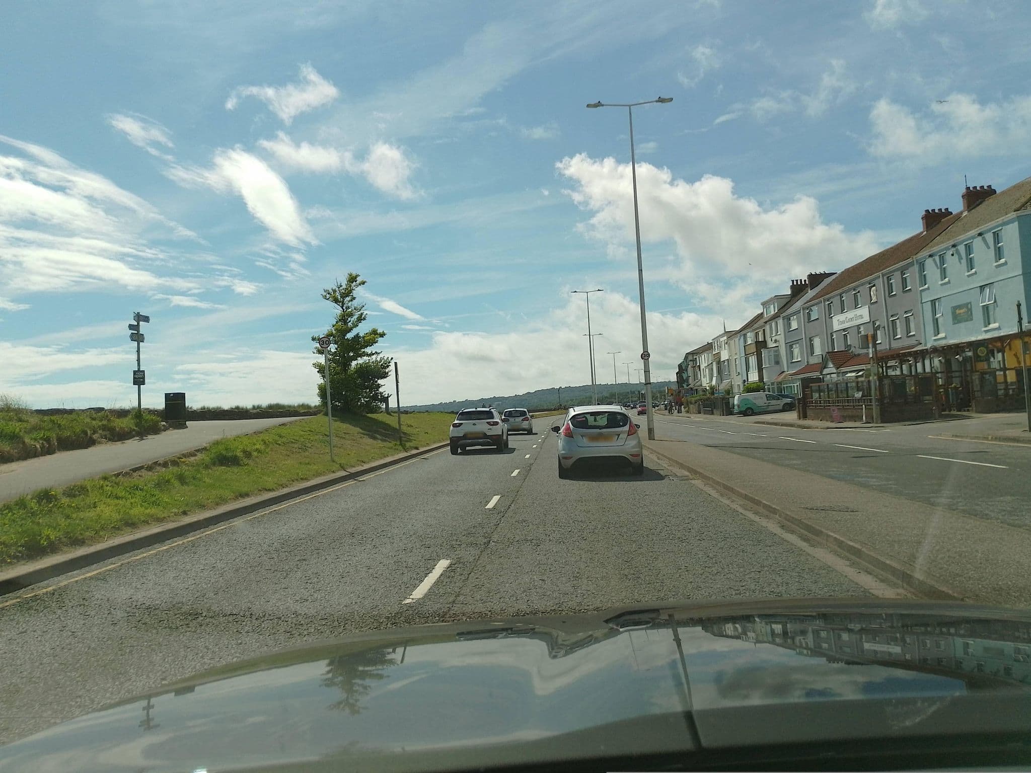 Street view near Morlais guesthouse, Swansea — © laye (CC BY-SA · Mapillary)