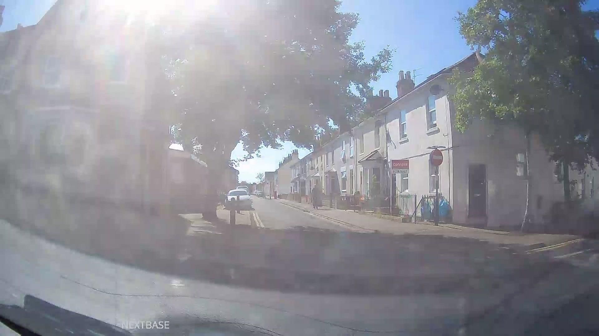 Street view near The Castle Inn, Swindon — © swinetown (CC BY-SA · Mapillary)