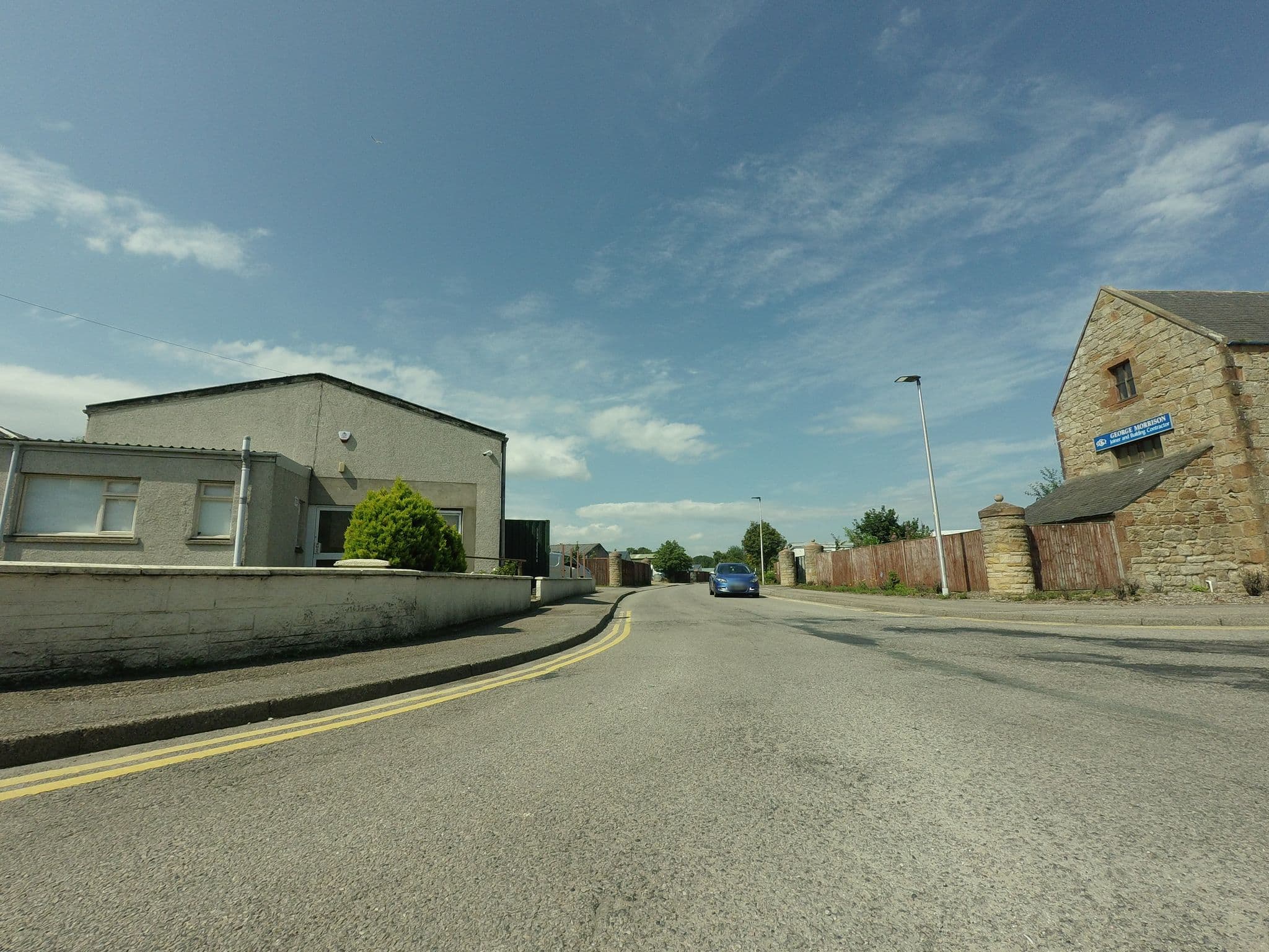 Street view near Tain Glamping, Tain — © tallguy (CC BY-SA · Mapillary)