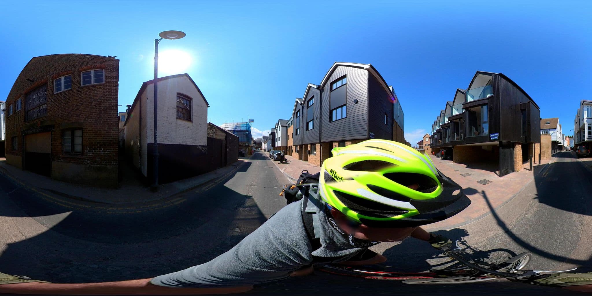 Street view near Leggetts Lane Cottages, Whitstable — © jkingsleya (CC BY-SA · Mapillary)
