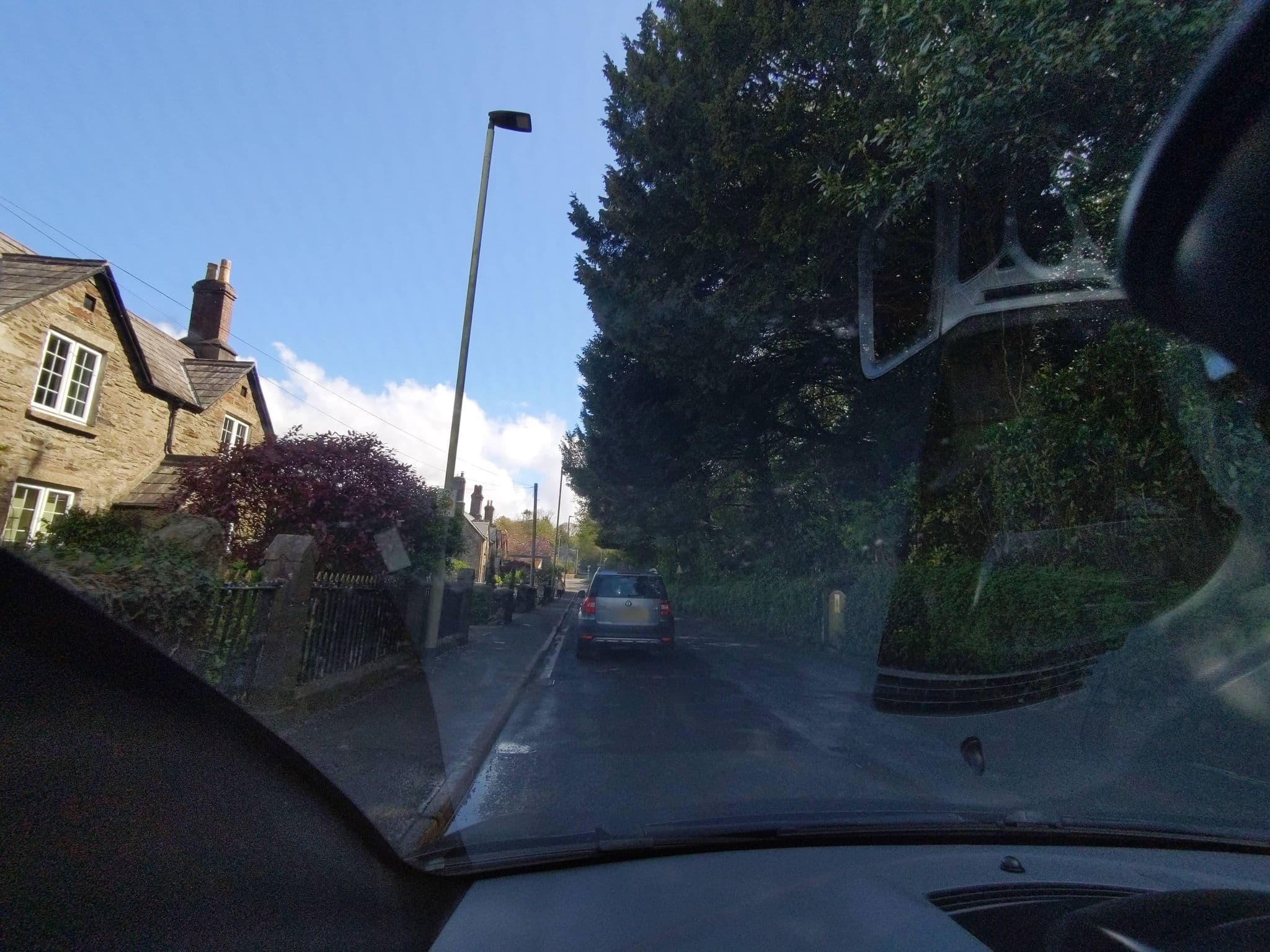 Street view near Kingfisher Cottage, Tavistock — © WaggyDog (CC BY-SA · Mapillary)