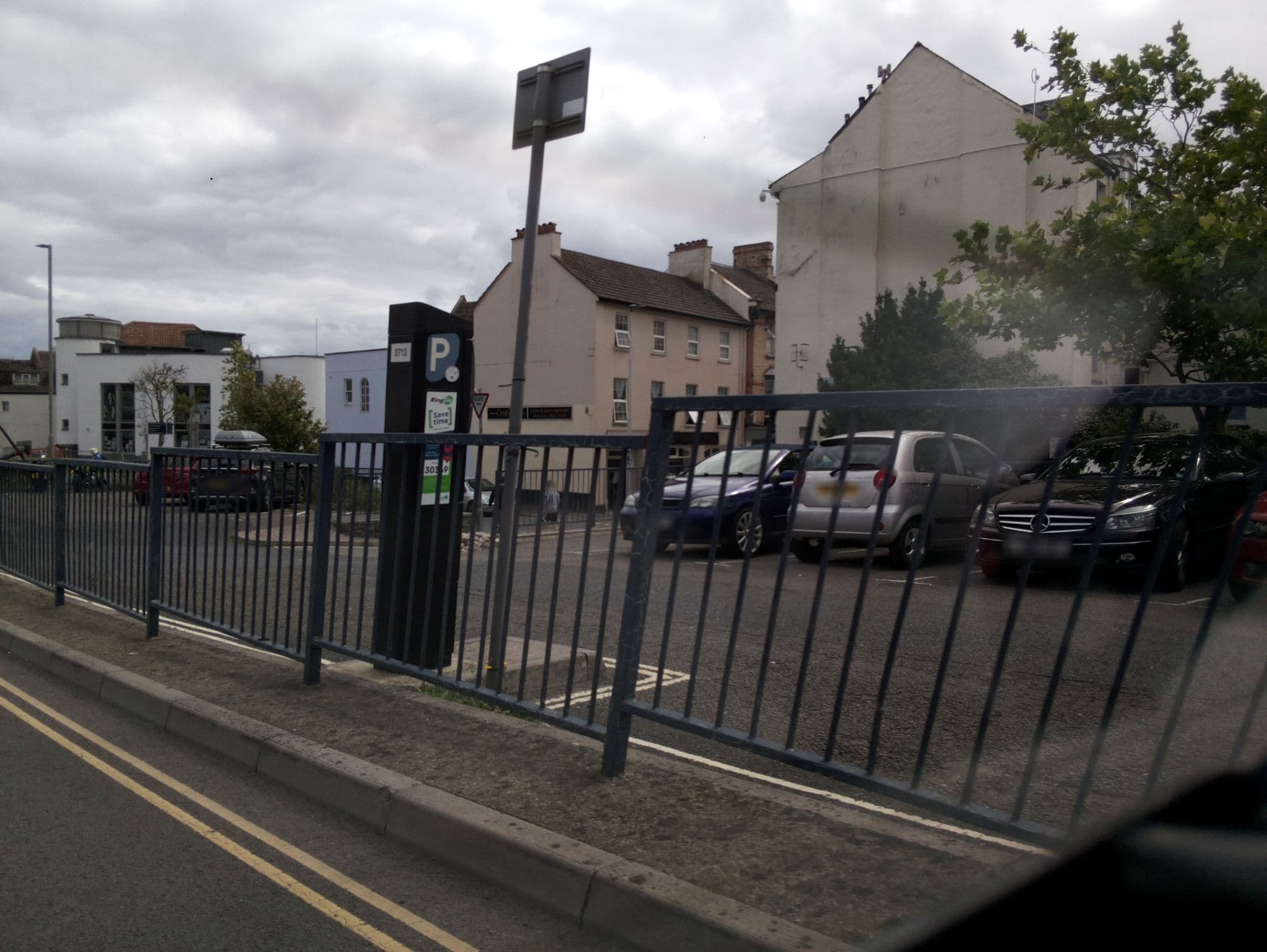 Street view near The Roundel, Teignmouth — © southglos (CC BY-SA · Mapillary)