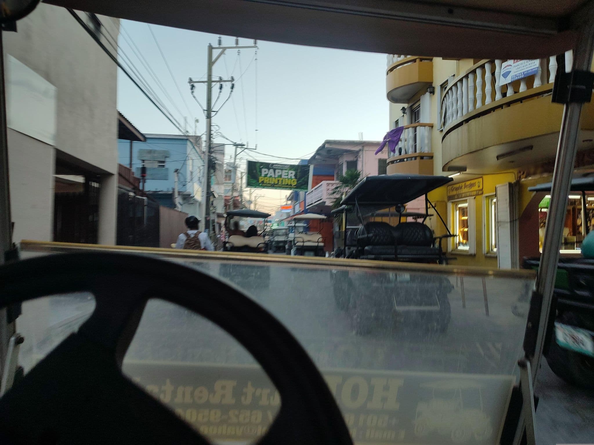 Street view near Hostel La Vista, San Pedro — © charlieplett (CC BY-SA · Mapillary)