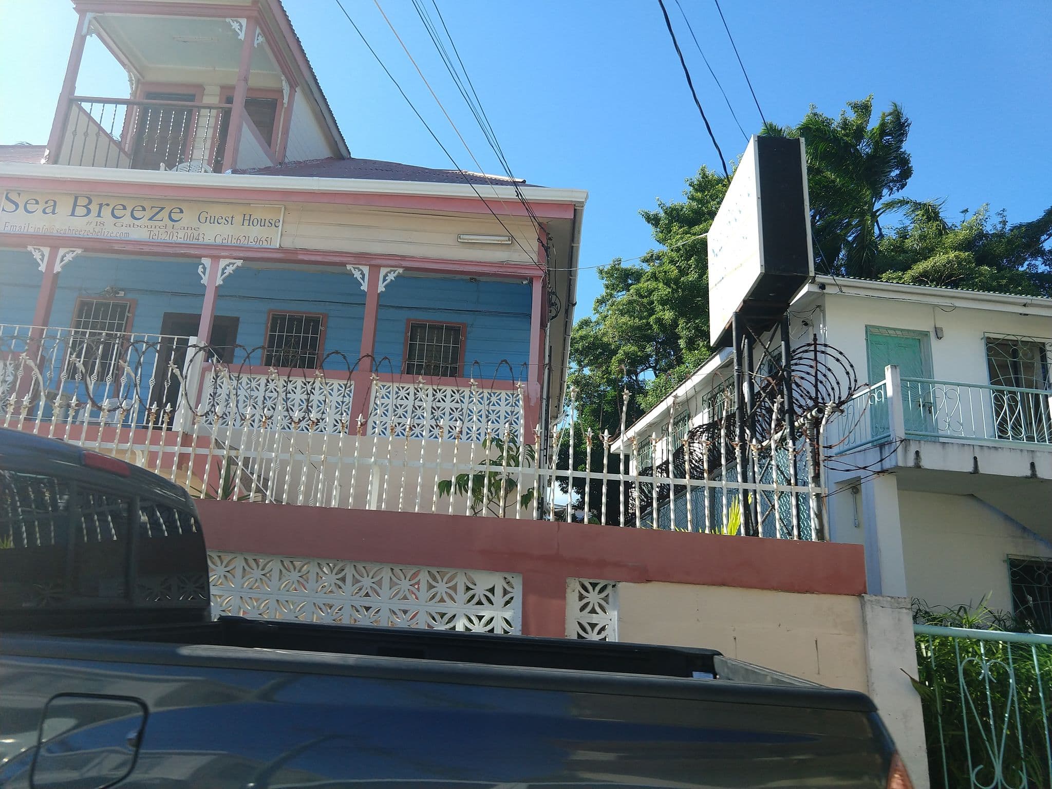 Street view near Sea Breeze Guest House, Belize City — © danbjoseph (CC BY-SA · Mapillary)