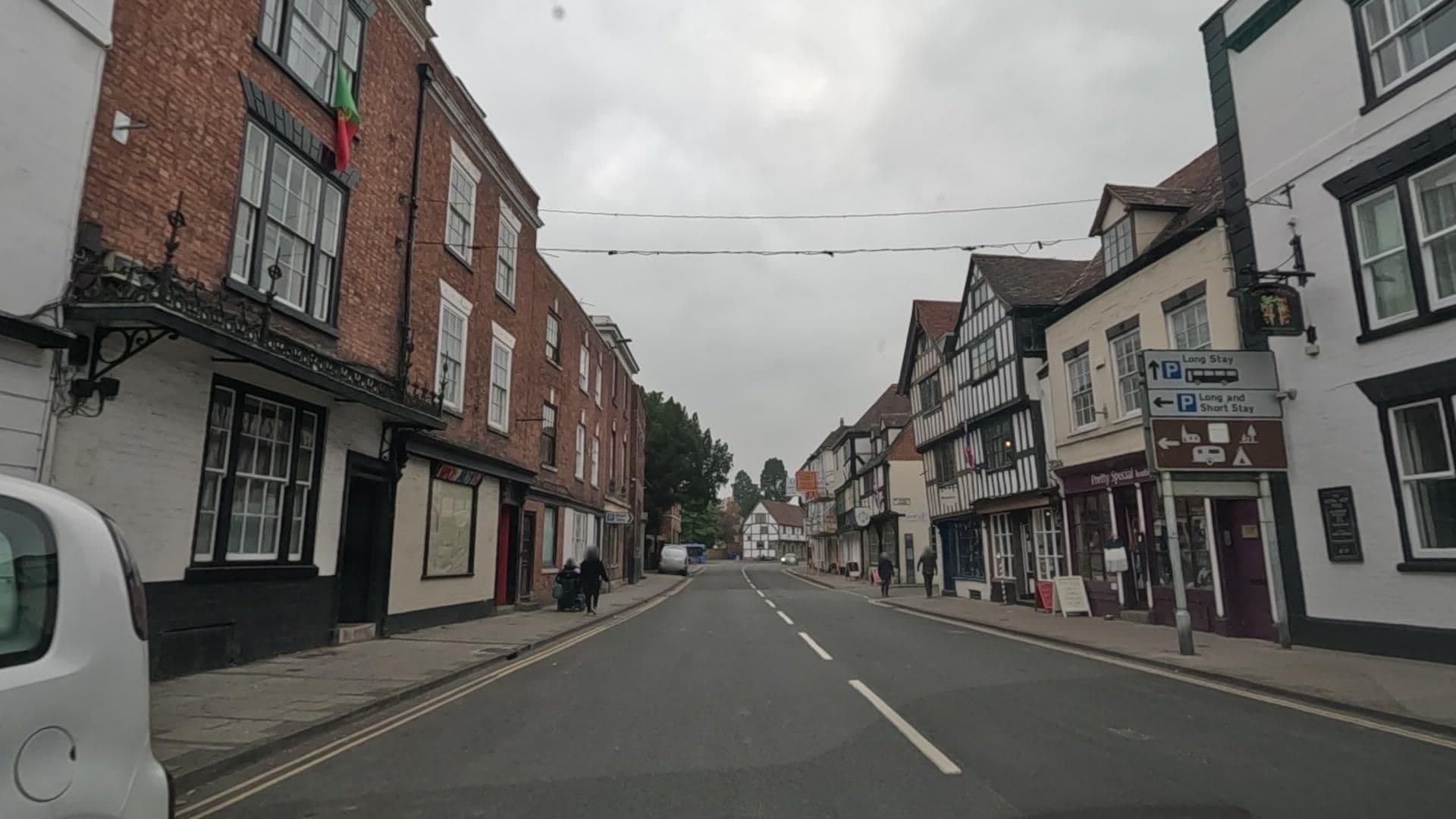 Street view near Newton Farm Guest House, Tewkesbury — © editid (CC BY-SA · Mapillary)