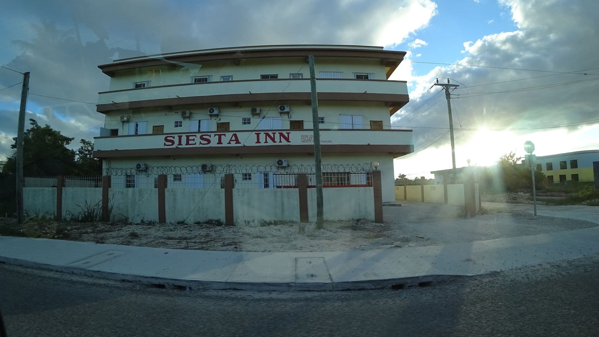 Street view near Siesta Inn, Belize City — © danbjoseph (CC BY-SA · Mapillary)