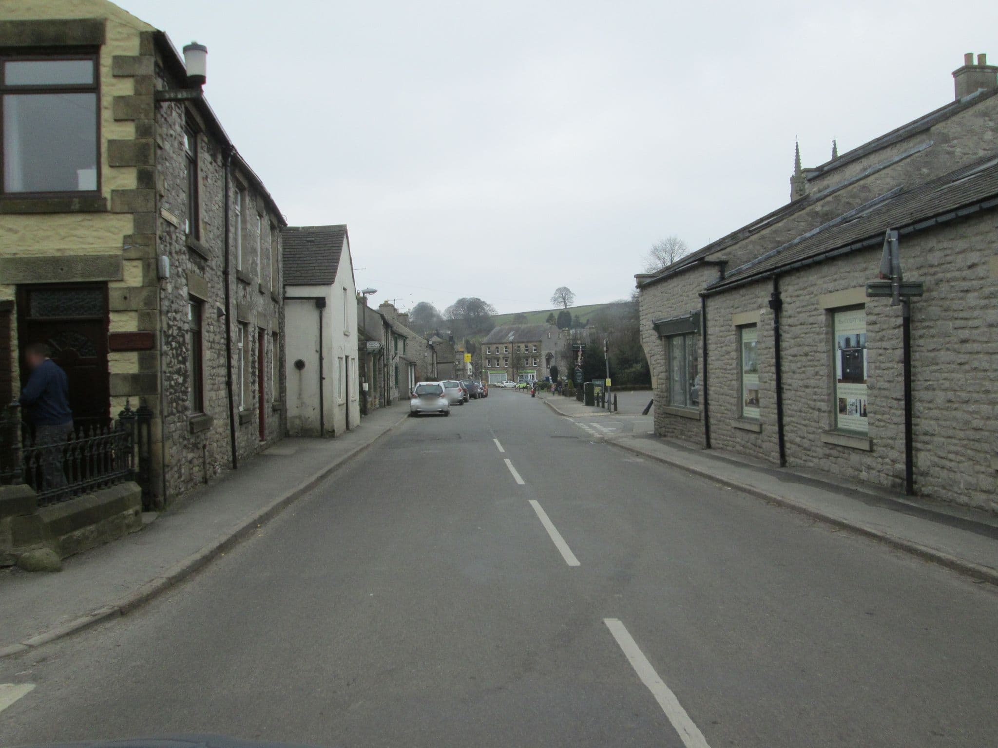 Street view near The Merchant's Yard, Tideswell — © dudone (CC BY-SA · Mapillary)