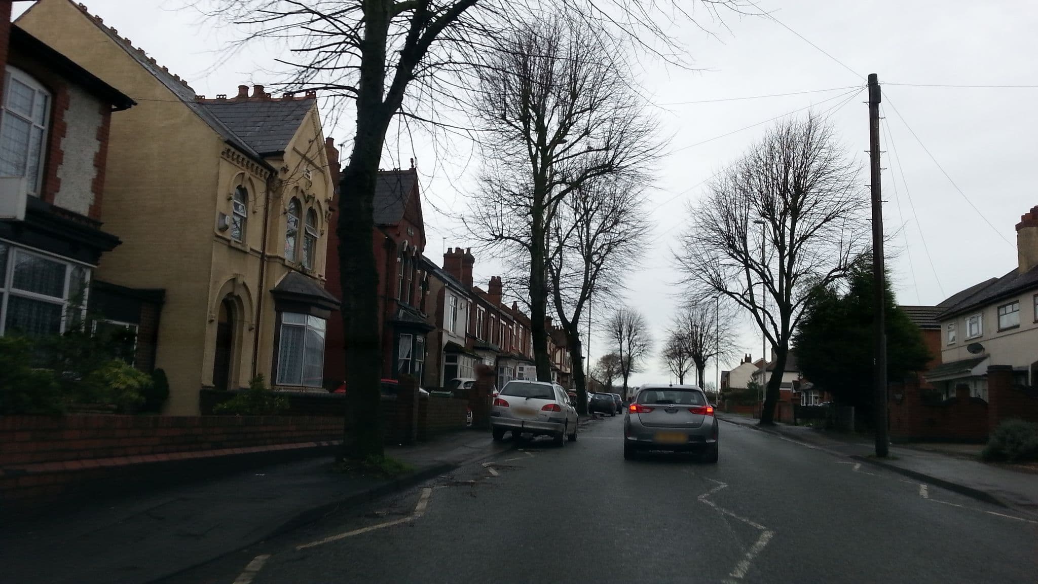 Street view near Silverdale Hotel, Tipton — © adam2 (CC BY-SA · Mapillary)