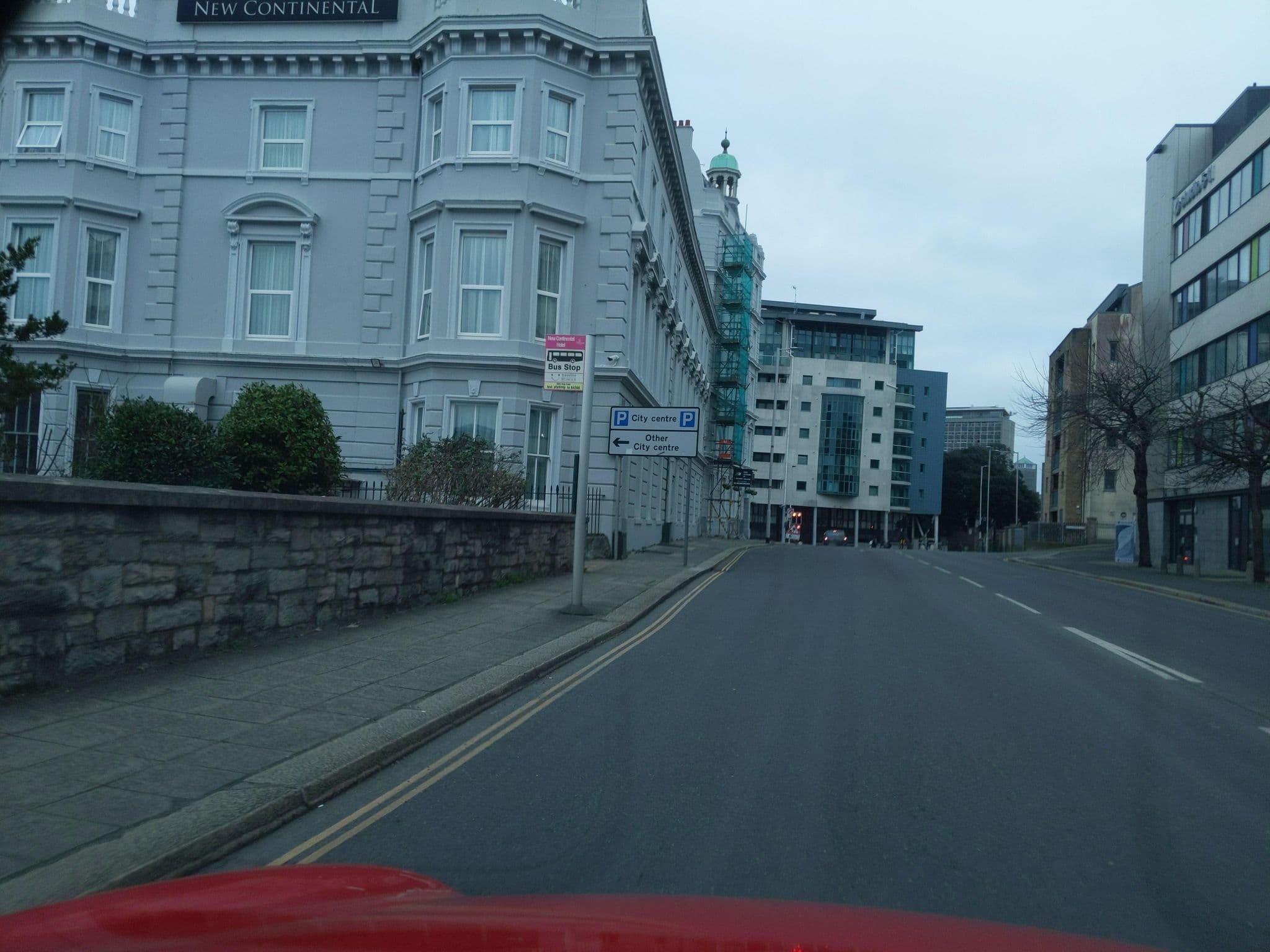 Street view near New Continental Hotel, Plymouth — © WaggyDog (CC BY-SA · Mapillary)