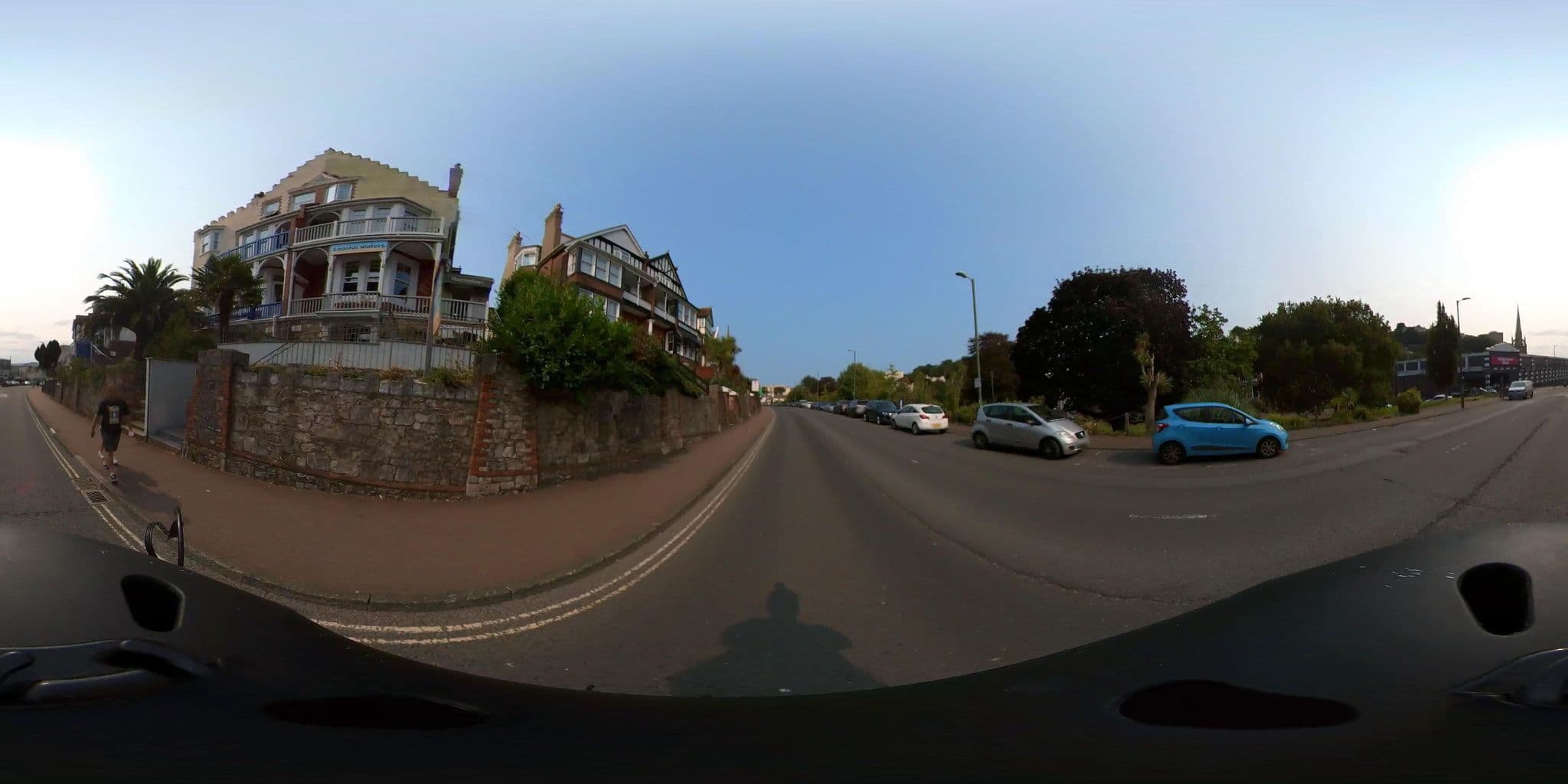 Street view near Coastal waters, Torquay — © TomBrough2024 (CC BY-SA · Mapillary)