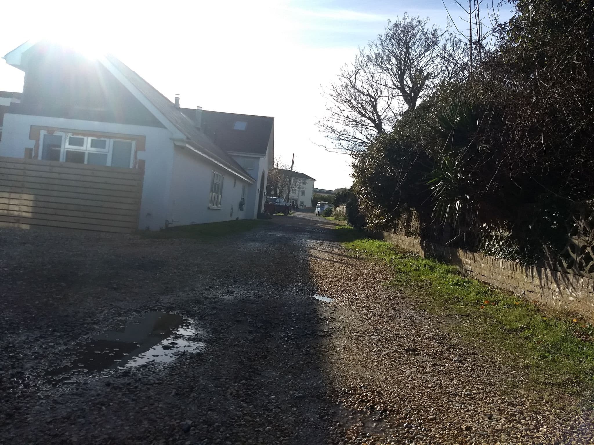 Street view near Sandpipers Hotel, Freshwater — © mappernerd (CC BY-SA · Mapillary)