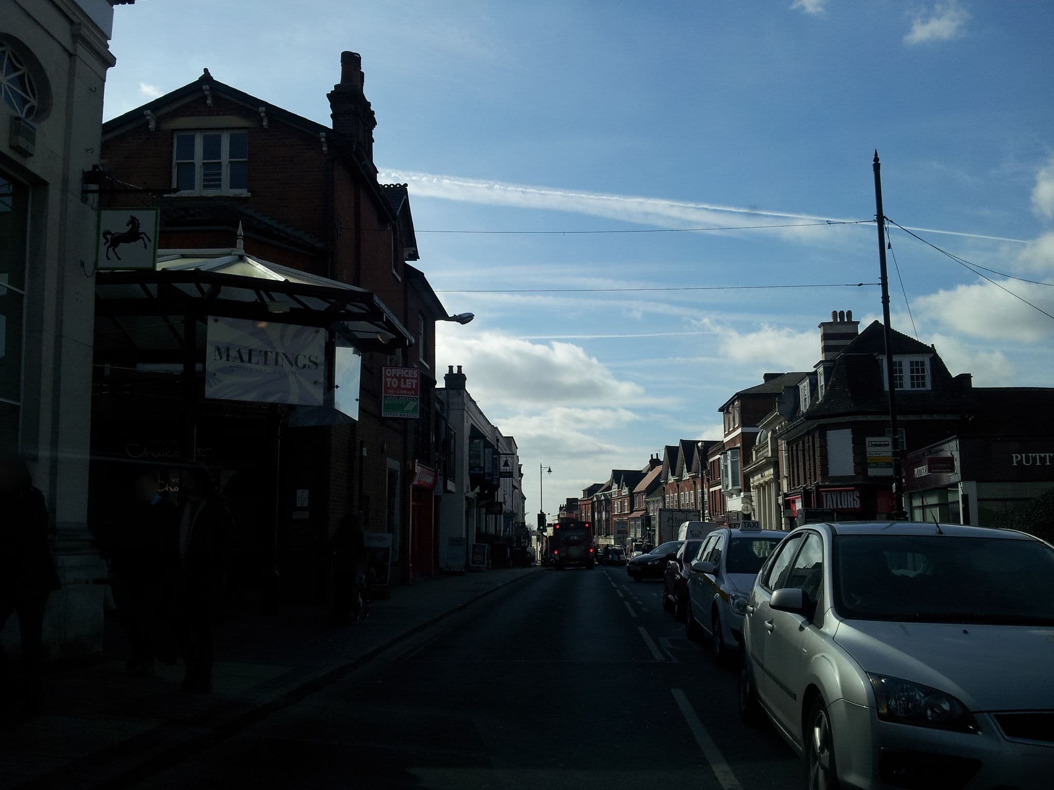 Street view near Hotel Chocolat, St Albans — © adam2 (CC BY-SA · Mapillary)