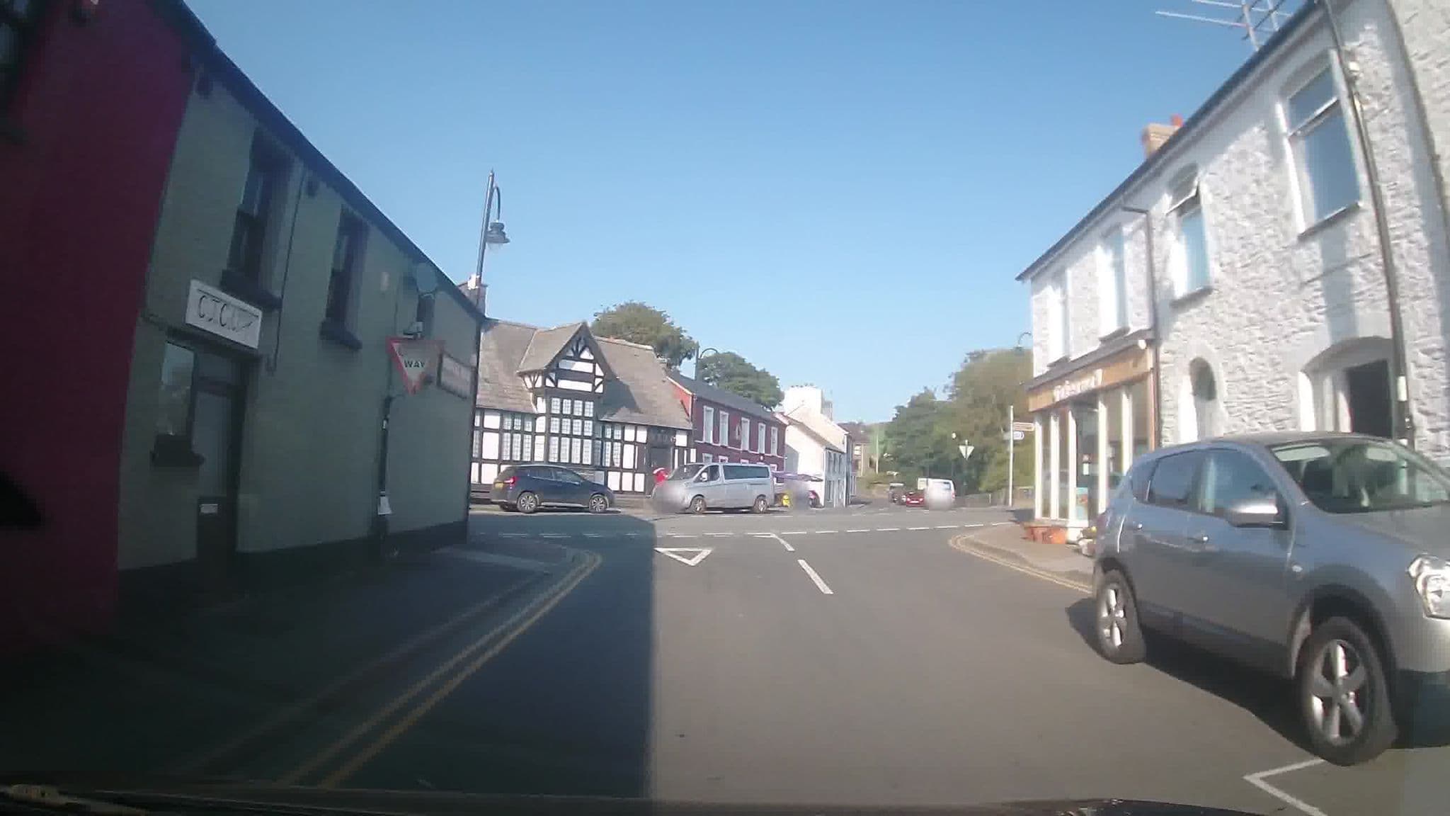 Street view near Y Llew Coch, Tregaron — © trigpoint (CC BY-SA · Mapillary)