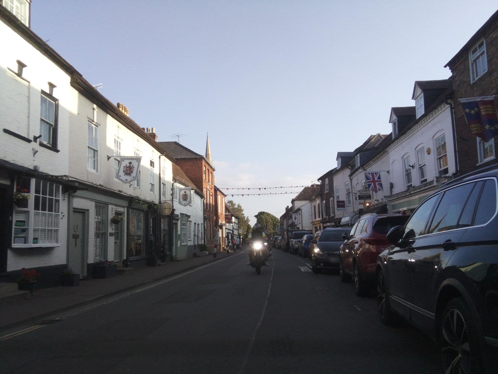 Street view near Old Street Bed & Breakfast, Upton upon Severn — © southglos (CC BY-SA · Mapillary)
