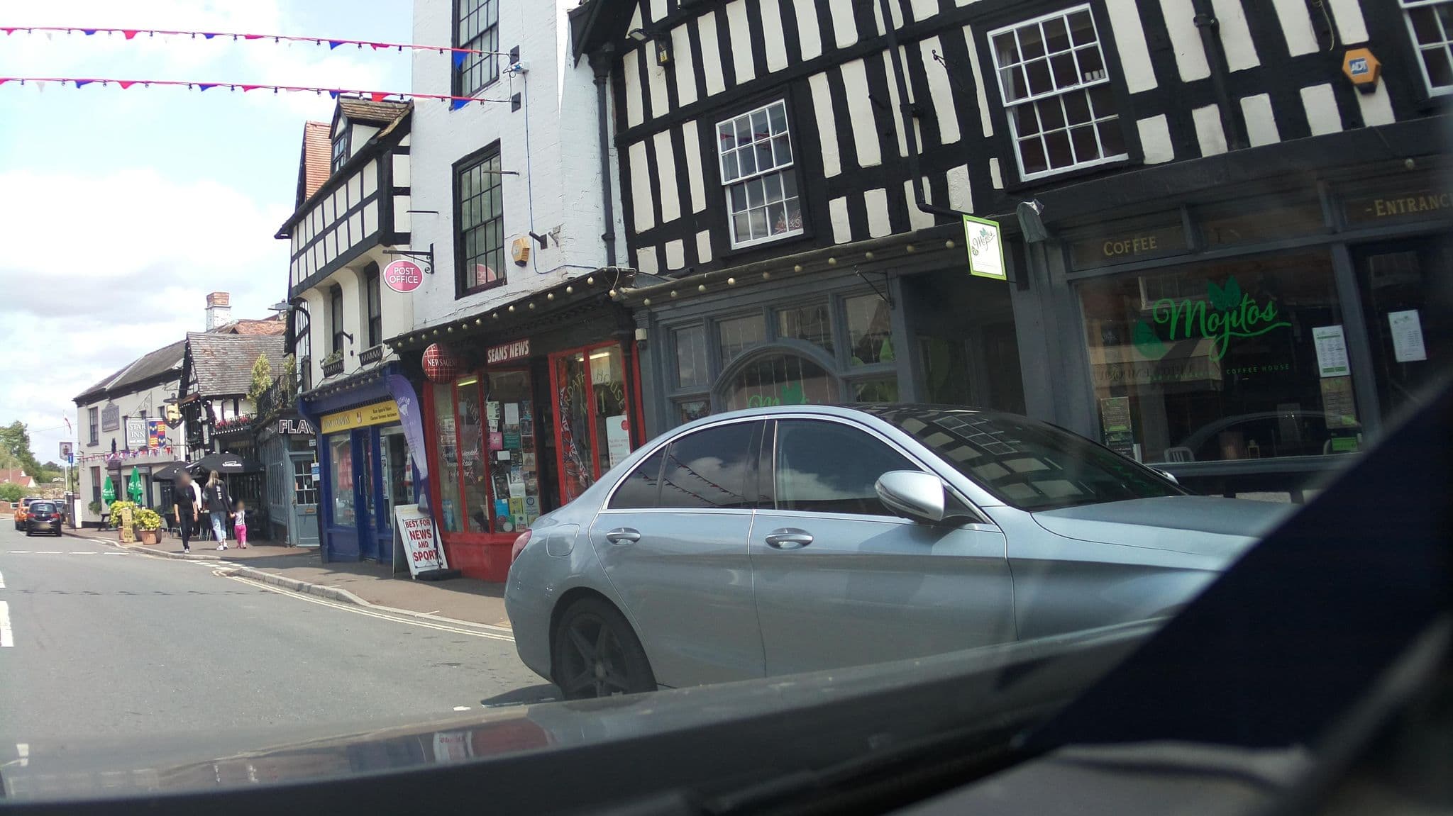 Street view near Upton Garden Room, Upton upon Severn — © southglos (CC BY-SA · Mapillary)