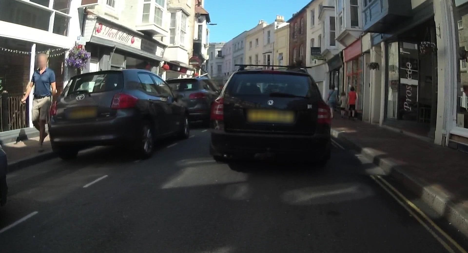 Street view near No24, Ventnor — © jpennycook (CC BY-SA · Mapillary)