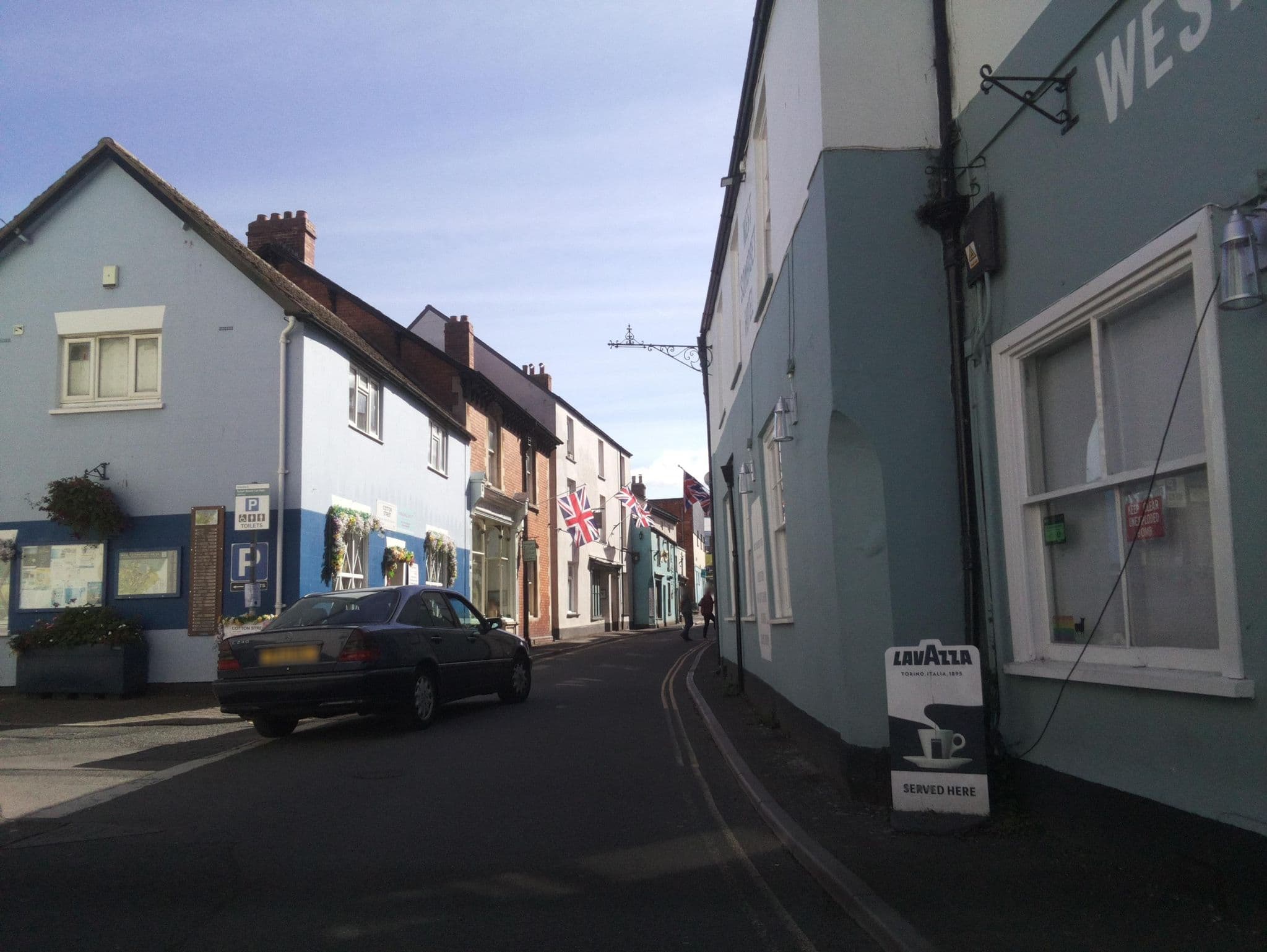 Street view near West Somerset Hotel, Watchet — © southglos (CC BY-SA · Mapillary)
