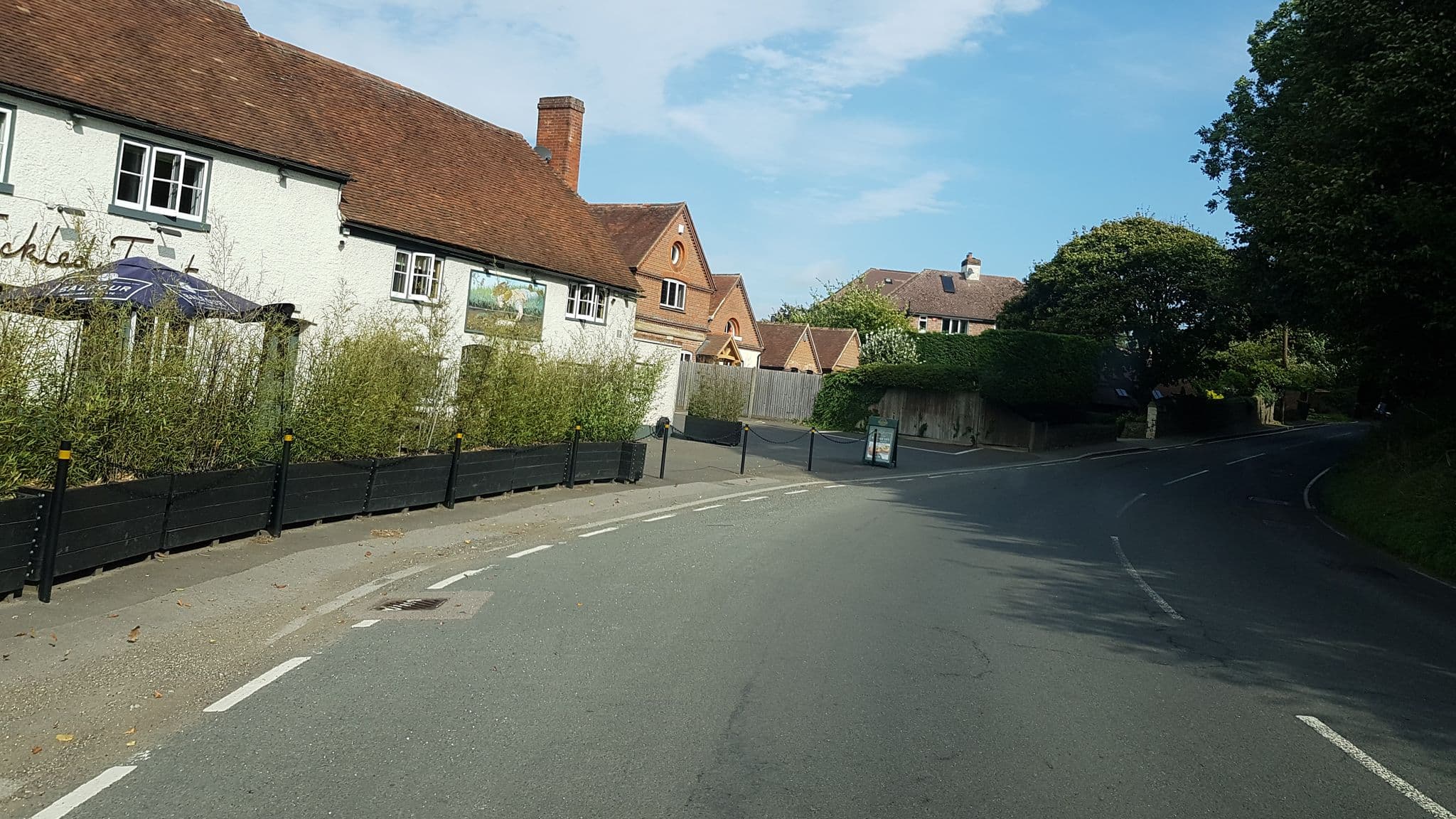 Street view near The Tickled Trout, Wateringbury — © richardc (CC BY-SA · Mapillary)