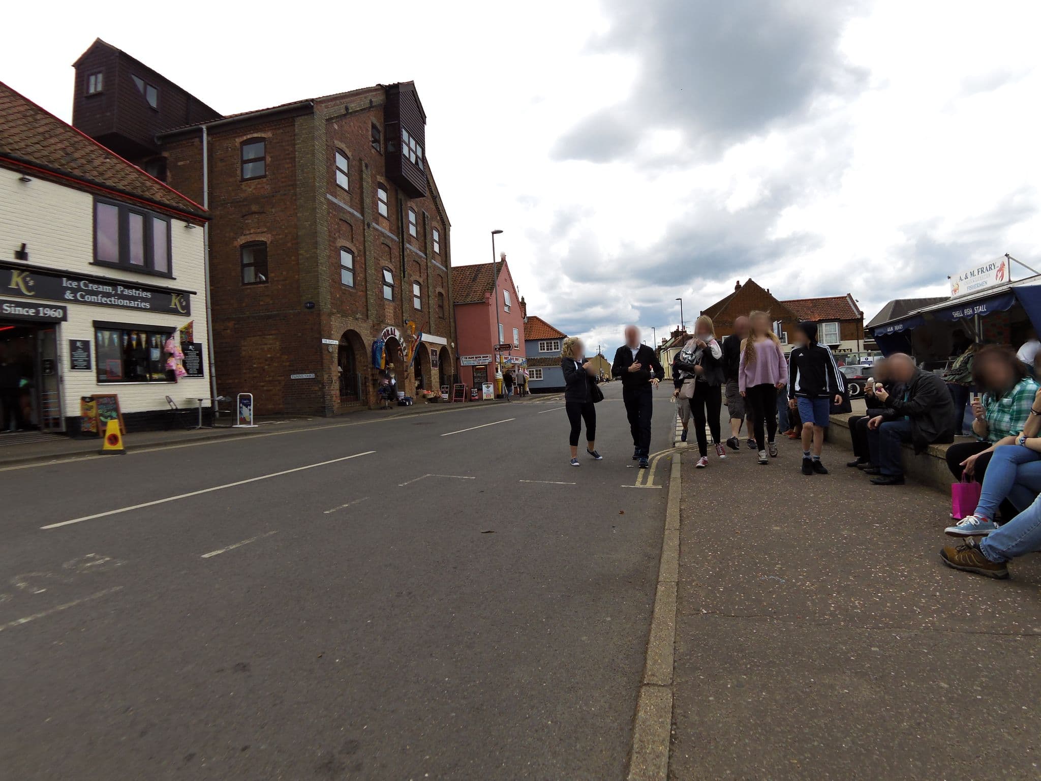 Street view near Anchorage Wells Harbour Apartment - Apartments and Rooms, Wells-next-the-Sea — © smsm1 (CC BY-SA · Mapillary)
