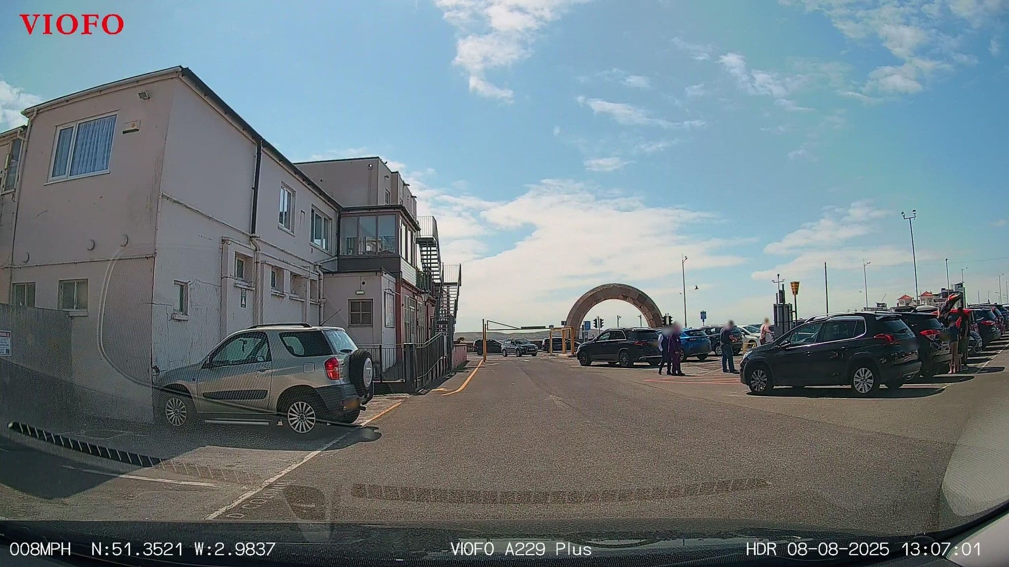 Street view near Bay view rooms at Mentone Hotel, Weston-super-Mare — © RyanBush (CC BY-SA · Mapillary)