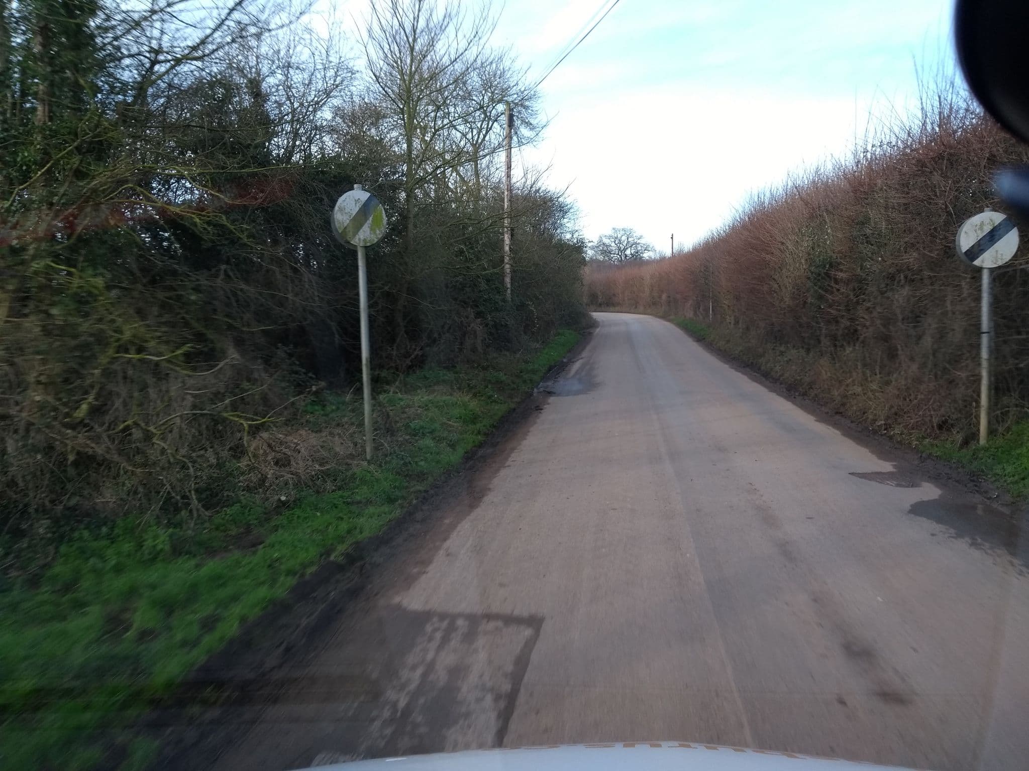 Street view near Windmill Retreat, Westonzoyland — © ukchris (CC BY-SA · Mapillary)