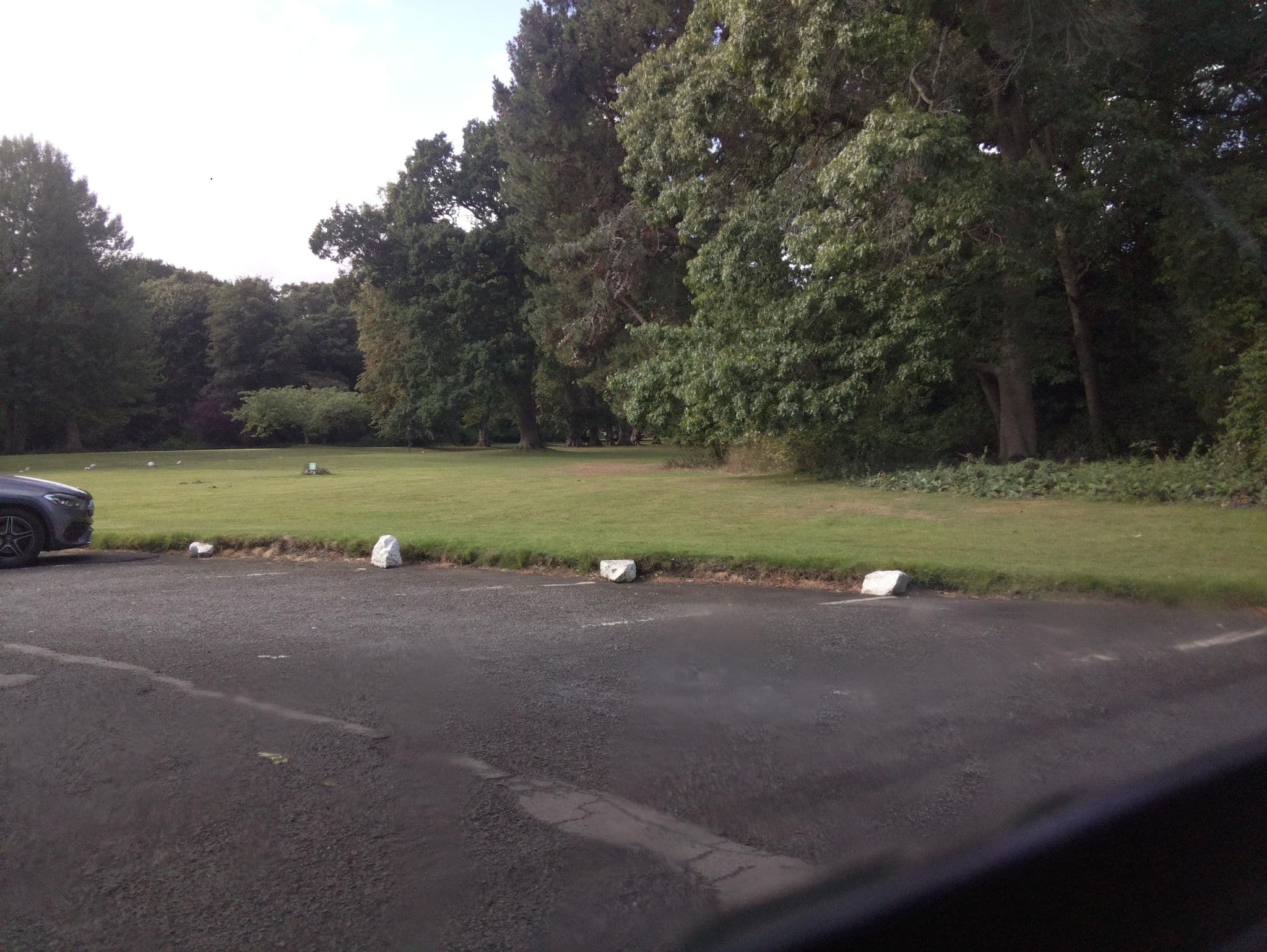 Street view near Afternoon Tea at Carberry Tower Hotel, Whitecraig — © southglos (CC BY-SA · Mapillary)